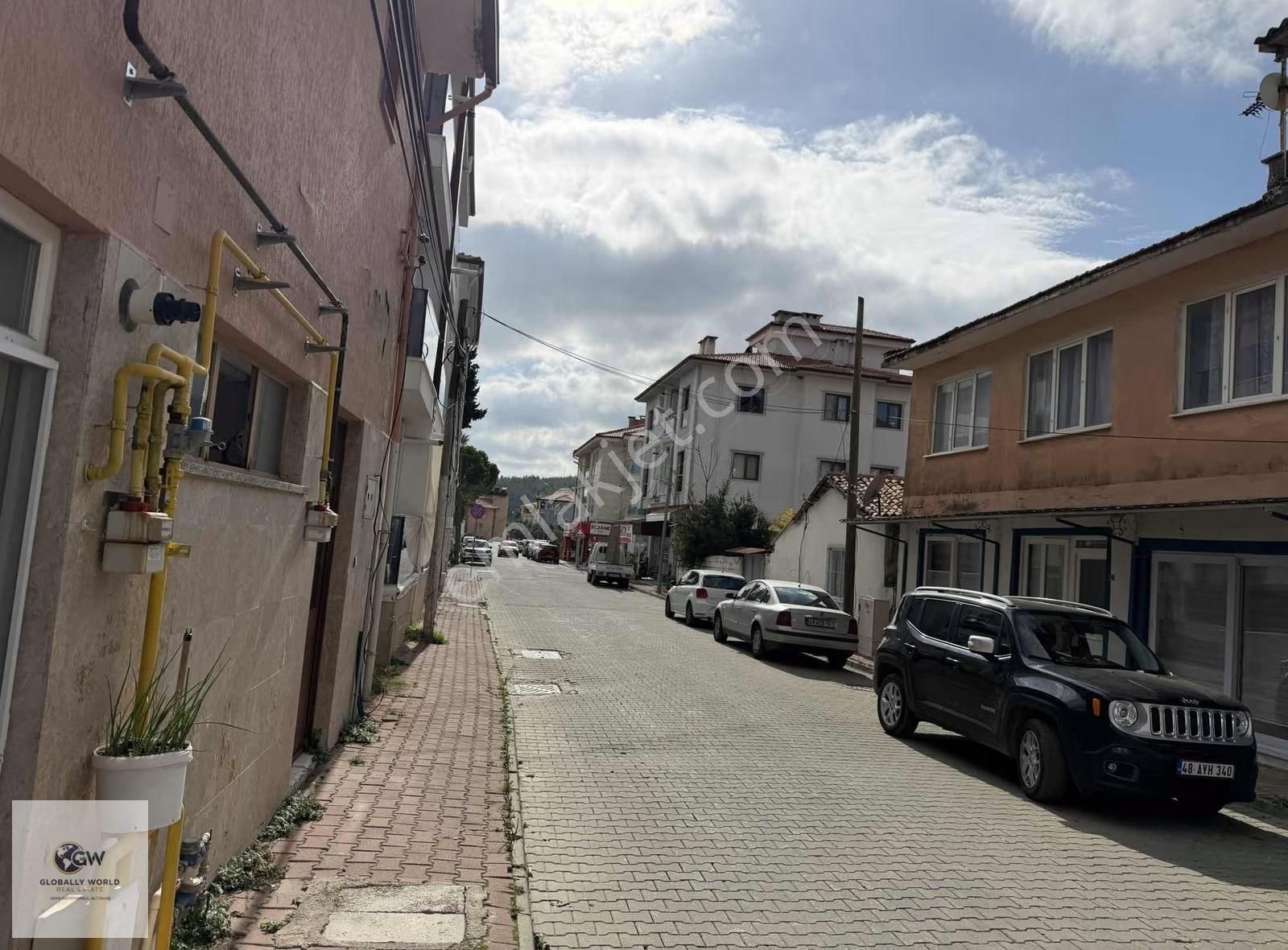 Ula Çarşıda Ofis Olabilecek Satılık Daire - Görsel 3