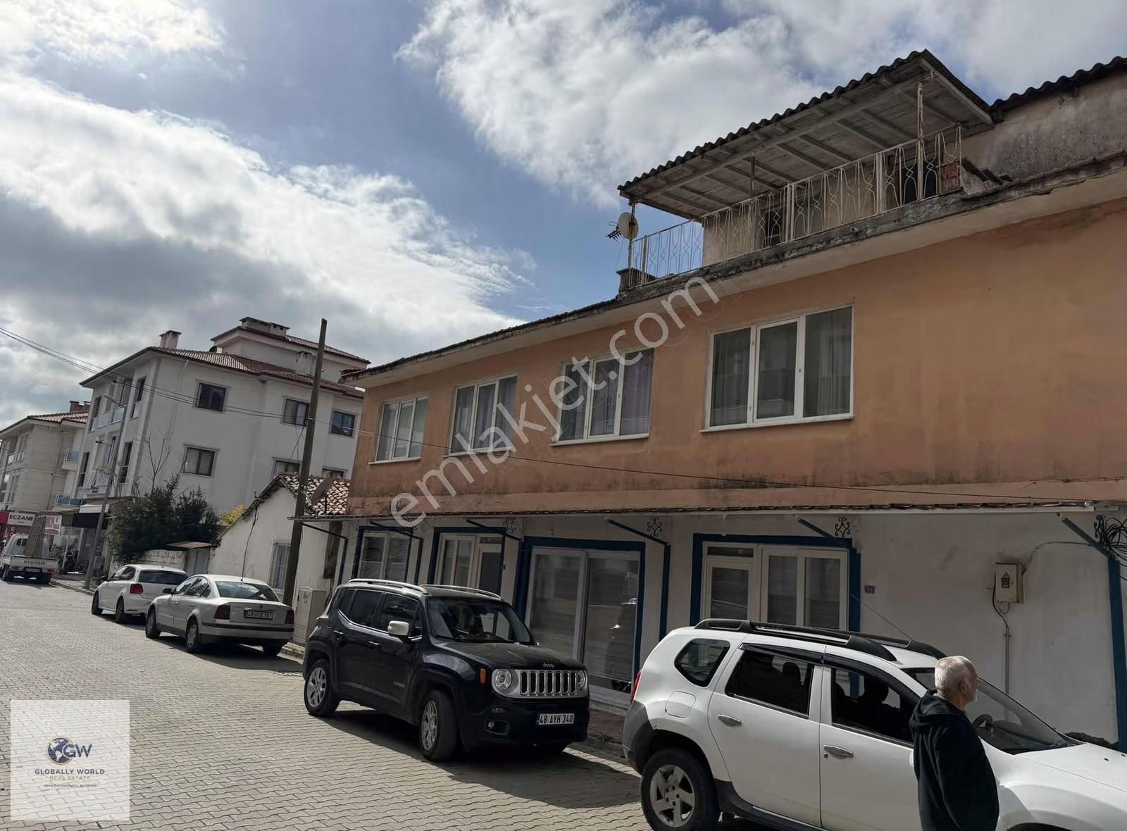 Ula Çarşıda Ofis Olabilecek Satılık Daire - Görsel 2