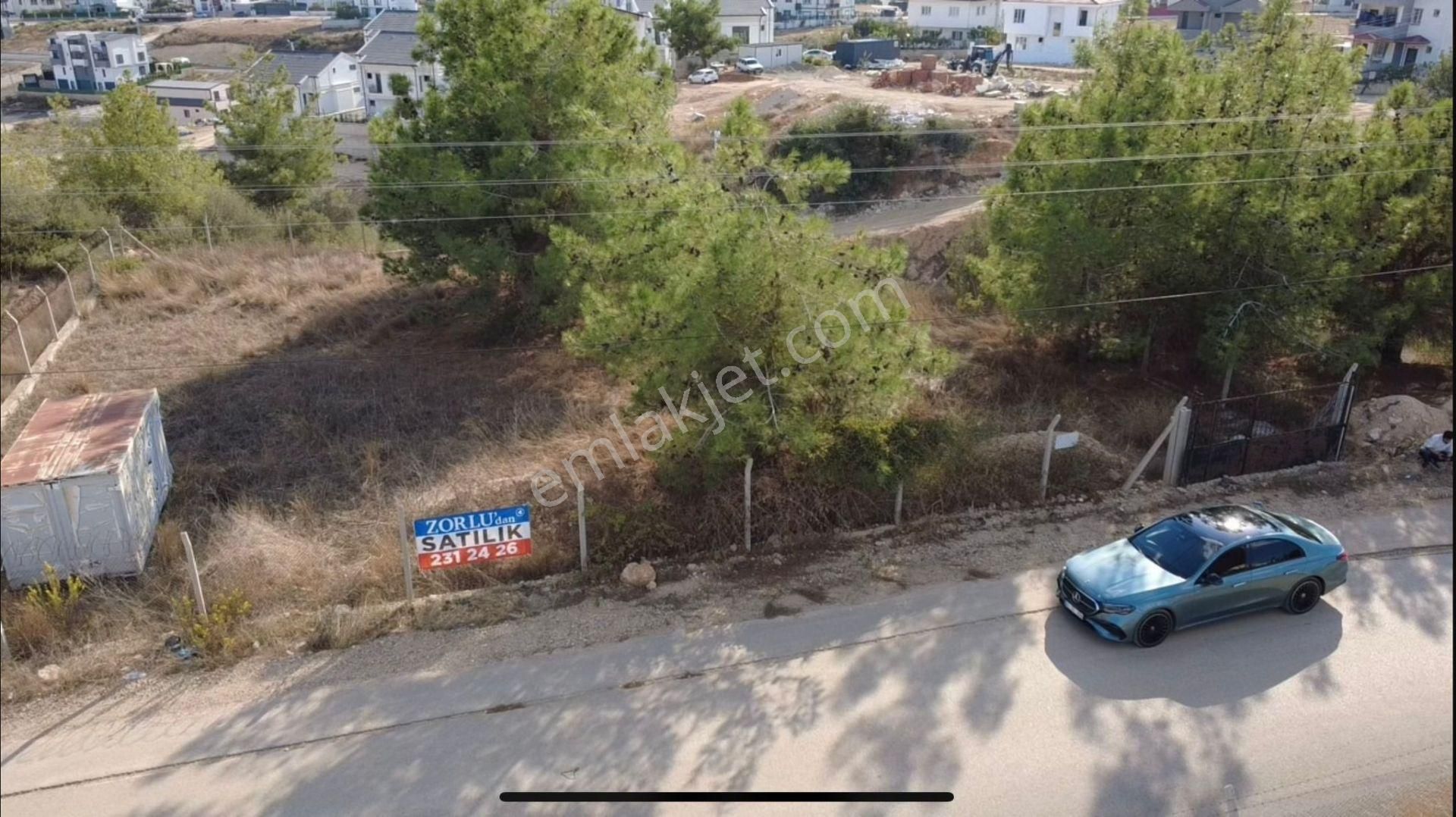 Zorlu' Dan Çınarlı Mah. Telle Çevrili Tek Tapu Satılık Arsa - Görsel 3