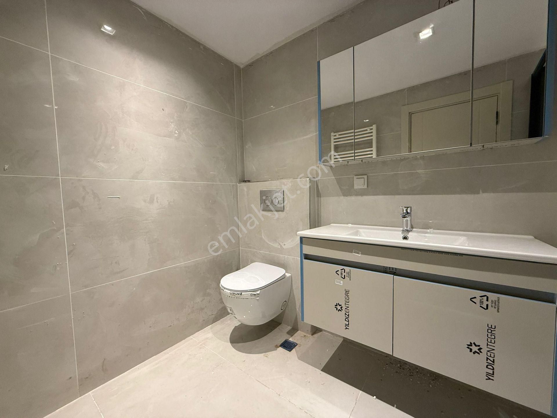 İstanbul House'dan B.evler'de Sıfır Binada 2+1 Ön Cephe Ara Kat - Görsel 20