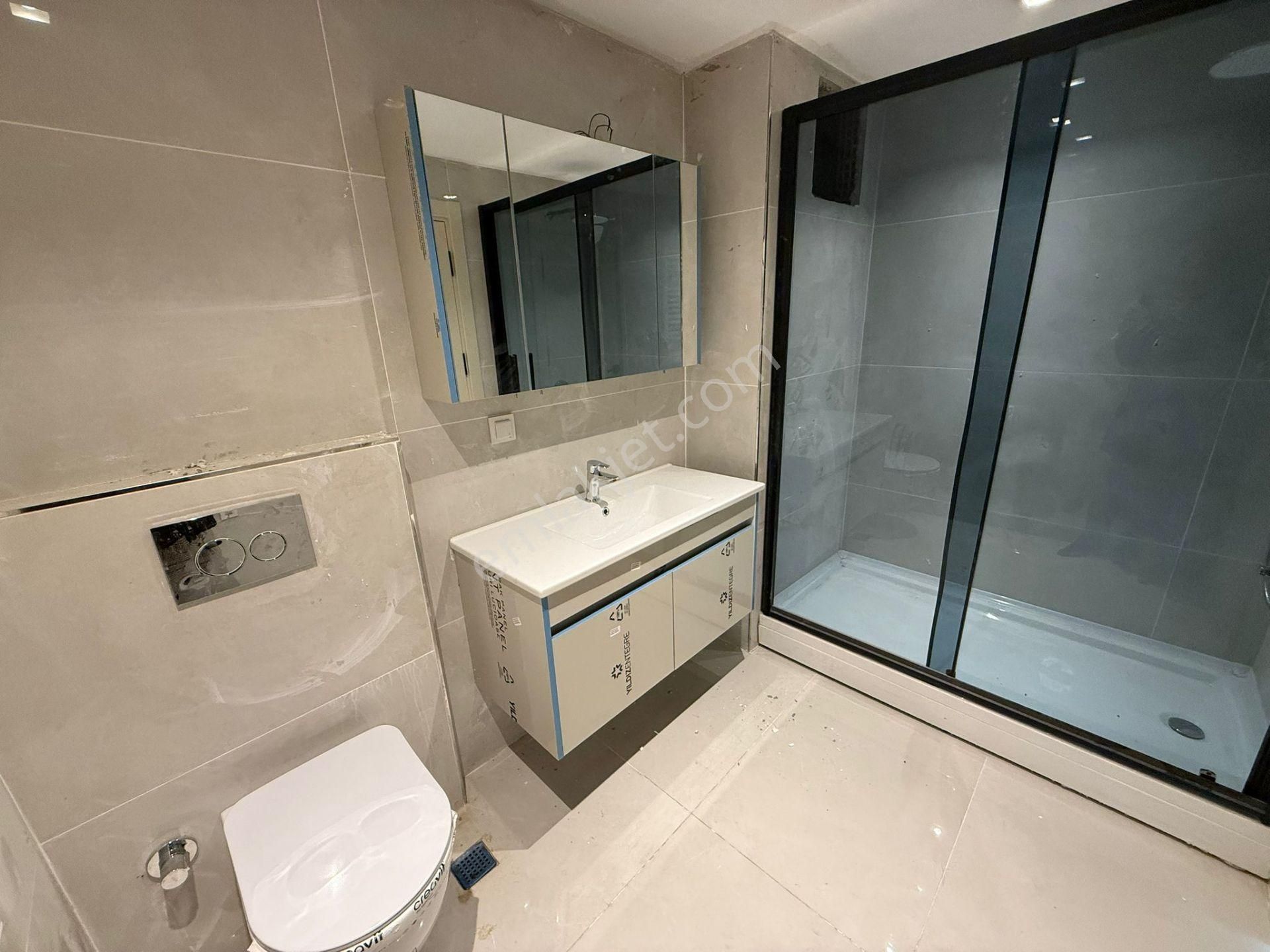 İstanbul House'dan B.evler'de Sıfır Binada 2+1 Ön Cephe Ara Kat - Görsel 18