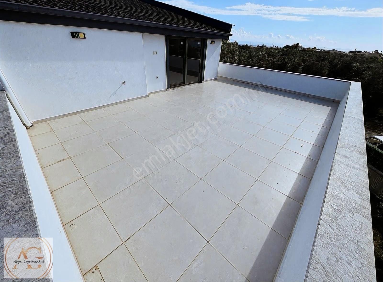 Arya'dan Narlı'da Dağ Ve Deniz Manzralı 4+1 Villa - Görsel 35