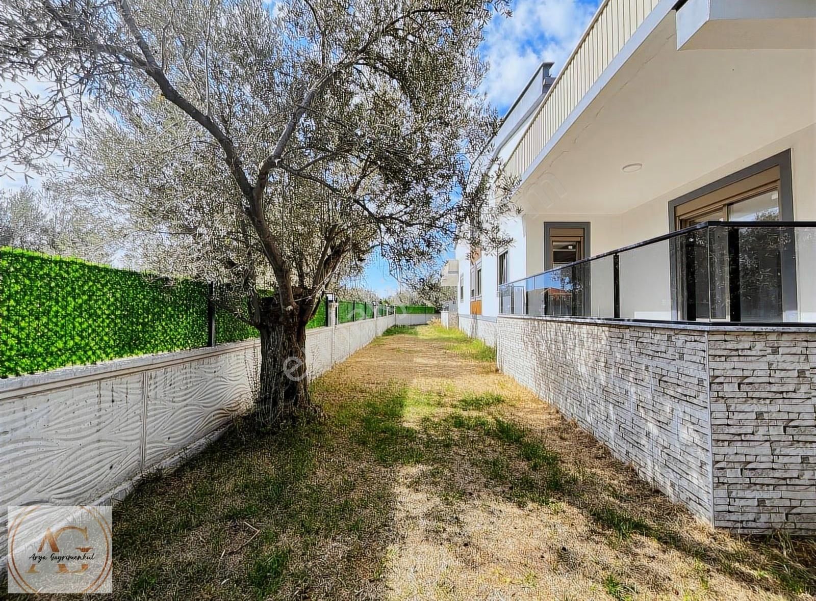 Arya'dan Narlı'da Dağ Ve Deniz Manzralı 4+1 Villa - Görsel 16