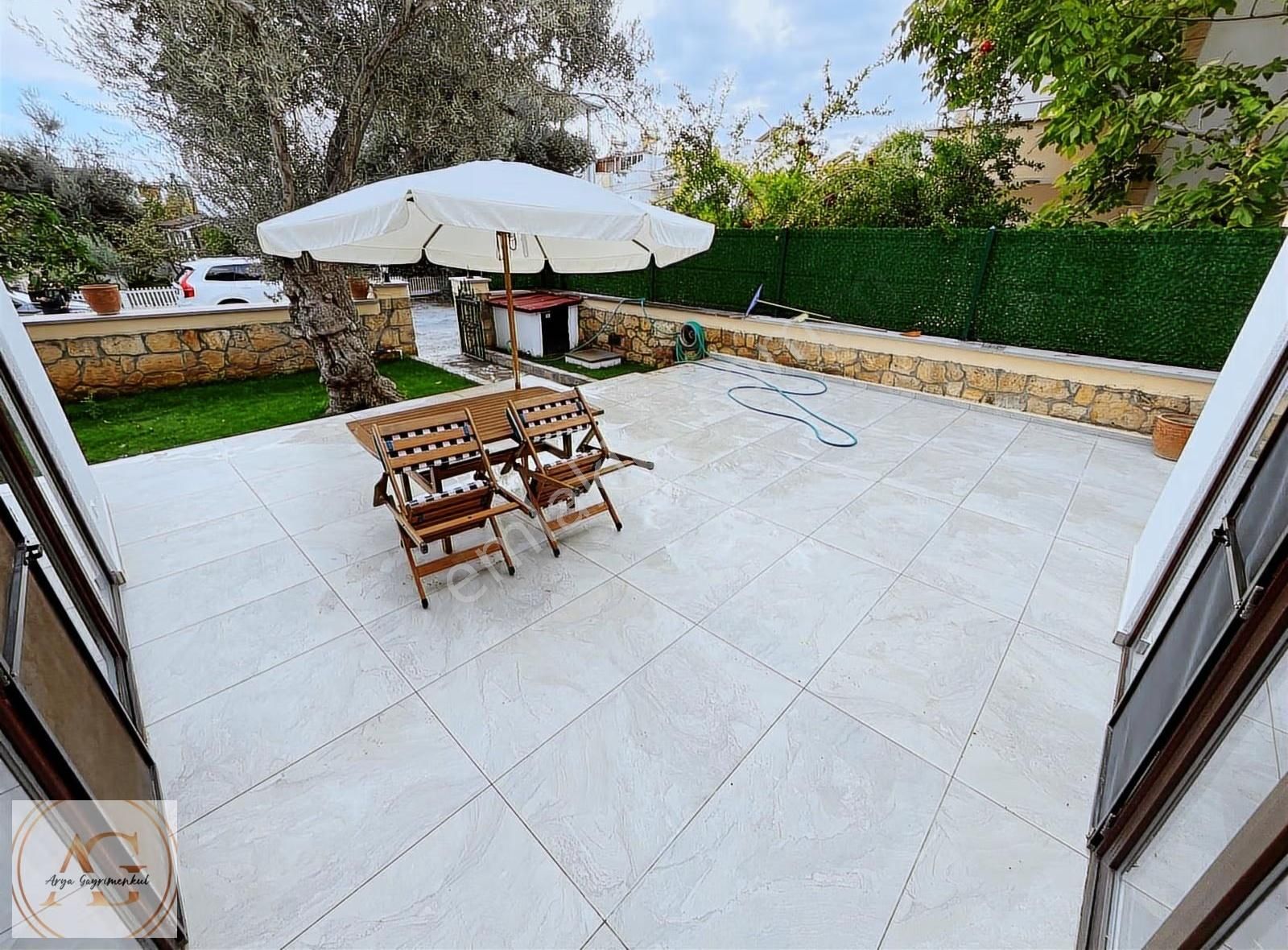 Arya'dan Narlı Altında Denize 200 Metre Emsalsiz Müstakil Villa - Görsel 2