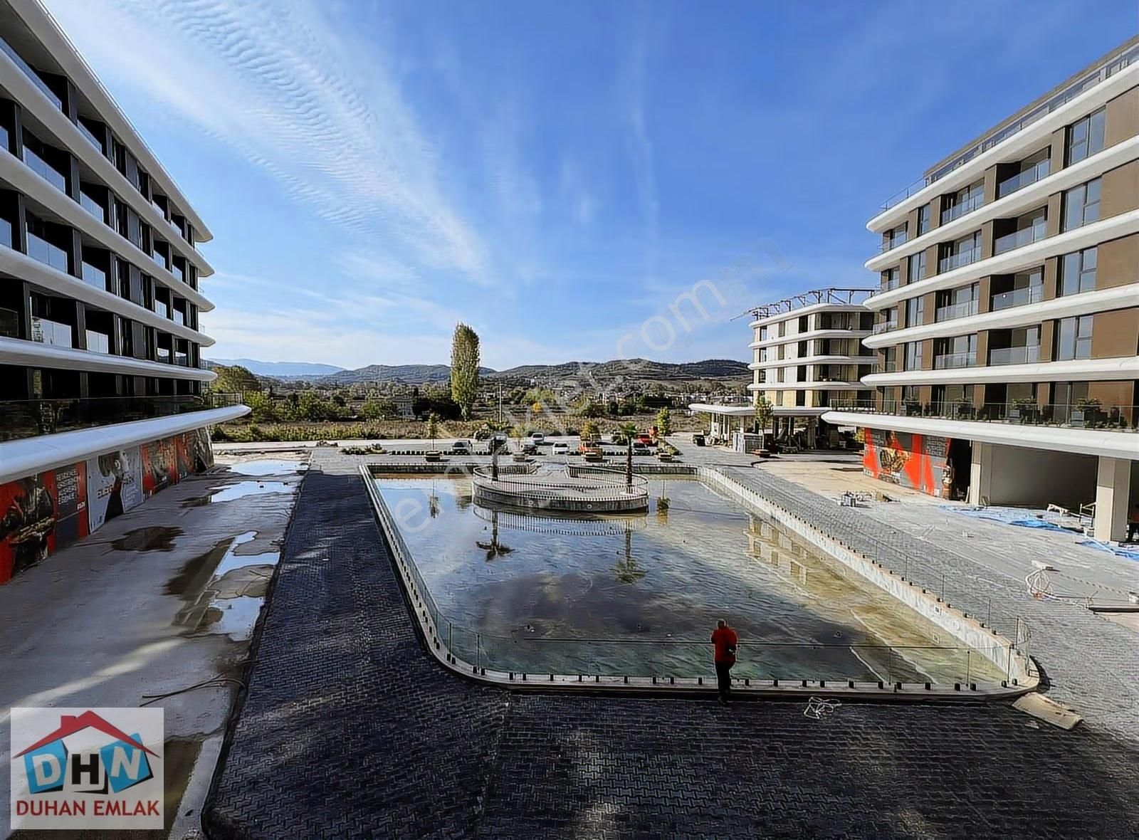 Duhan Emlak'tan Kadıköy Elegant Park'ta Kiralık Ara Kat 1+1 - Görsel 3