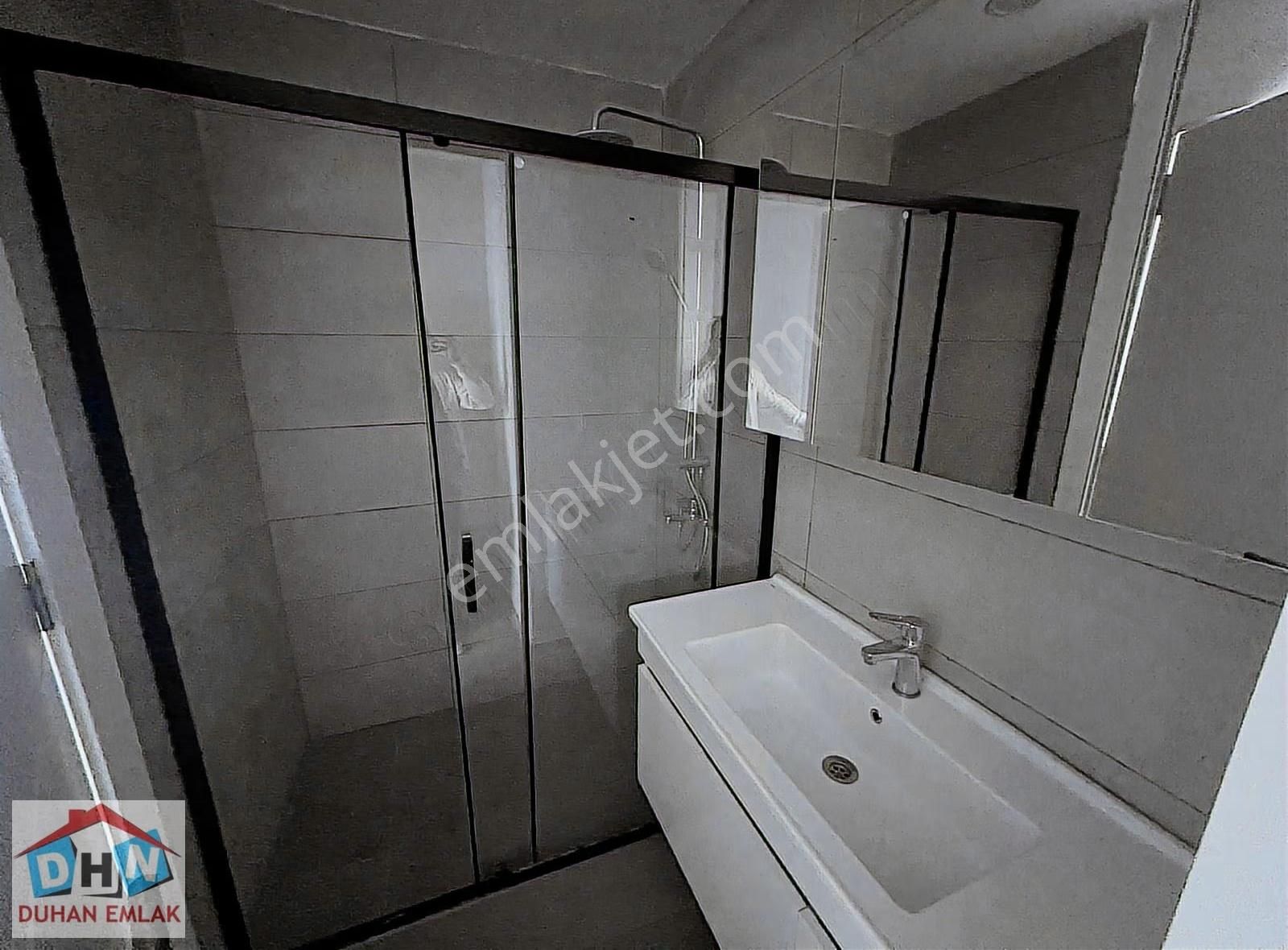 Duhan Emlak'tan Kadıköy Elegant Park'ta Kiralık Ara Kat 1+1 - Görsel 18
