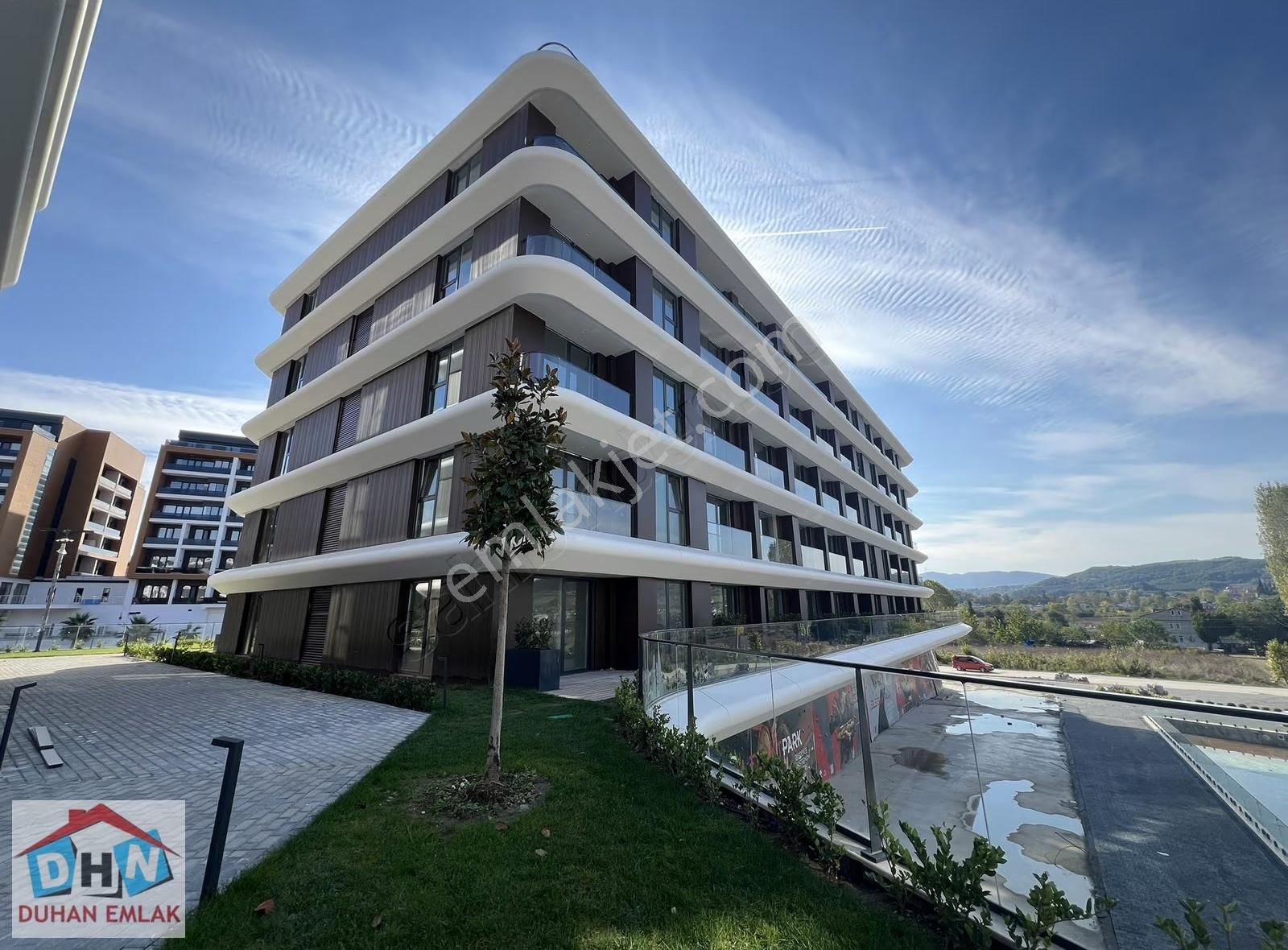 Duhan Emlak'tan Kadıköy Elegant Park'ta Kiralık Ara Kat 1+1 - Görsel 26