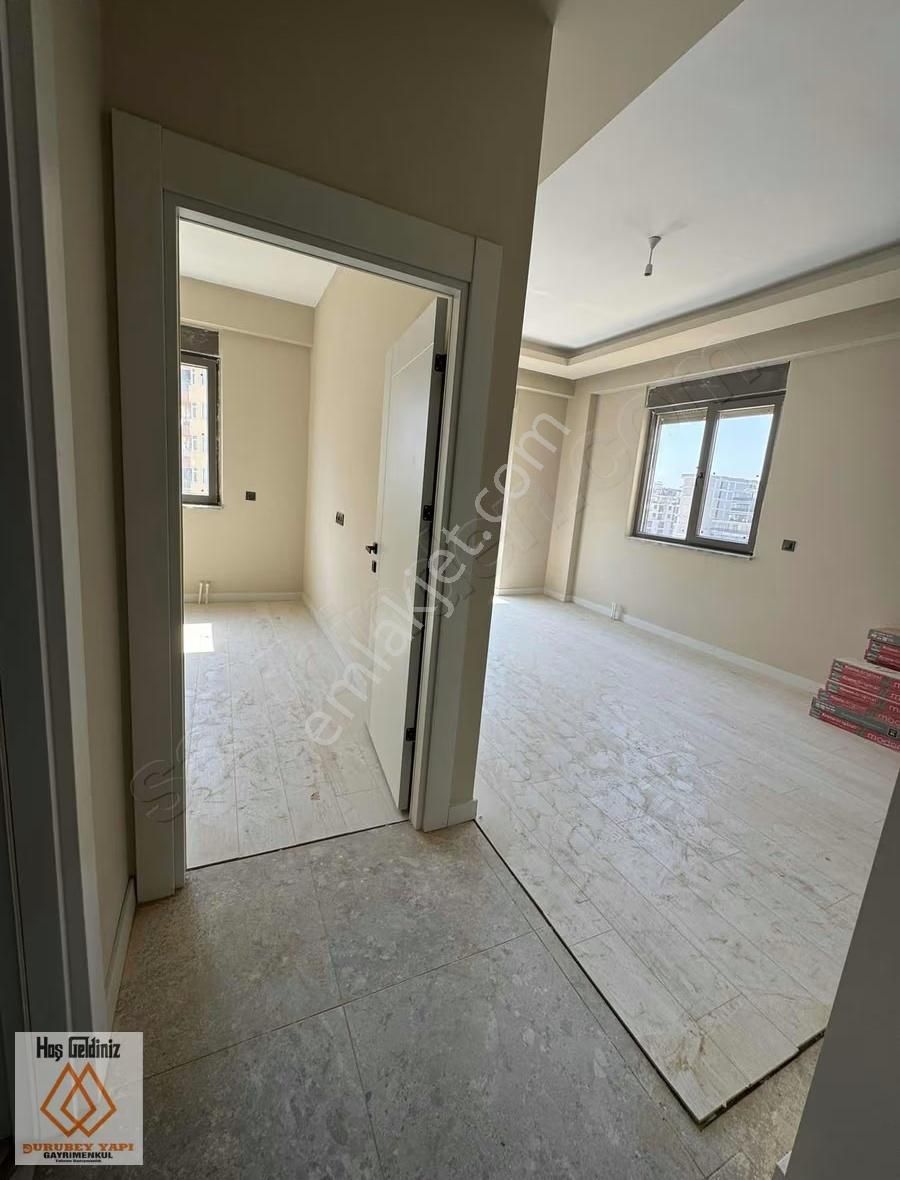 Altıntaş'da Katta Kapalı Otopark Havuz Var Satılık - Görsel 9