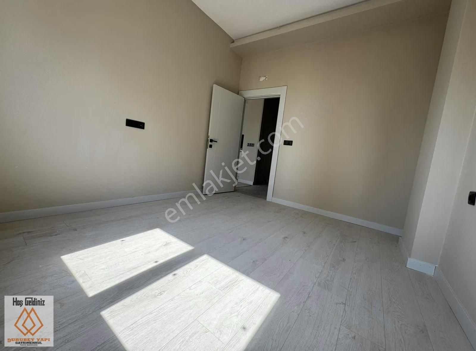 Altıntaş'da Katta Kapalı Otopark Havuz Var Satılık - Görsel 18