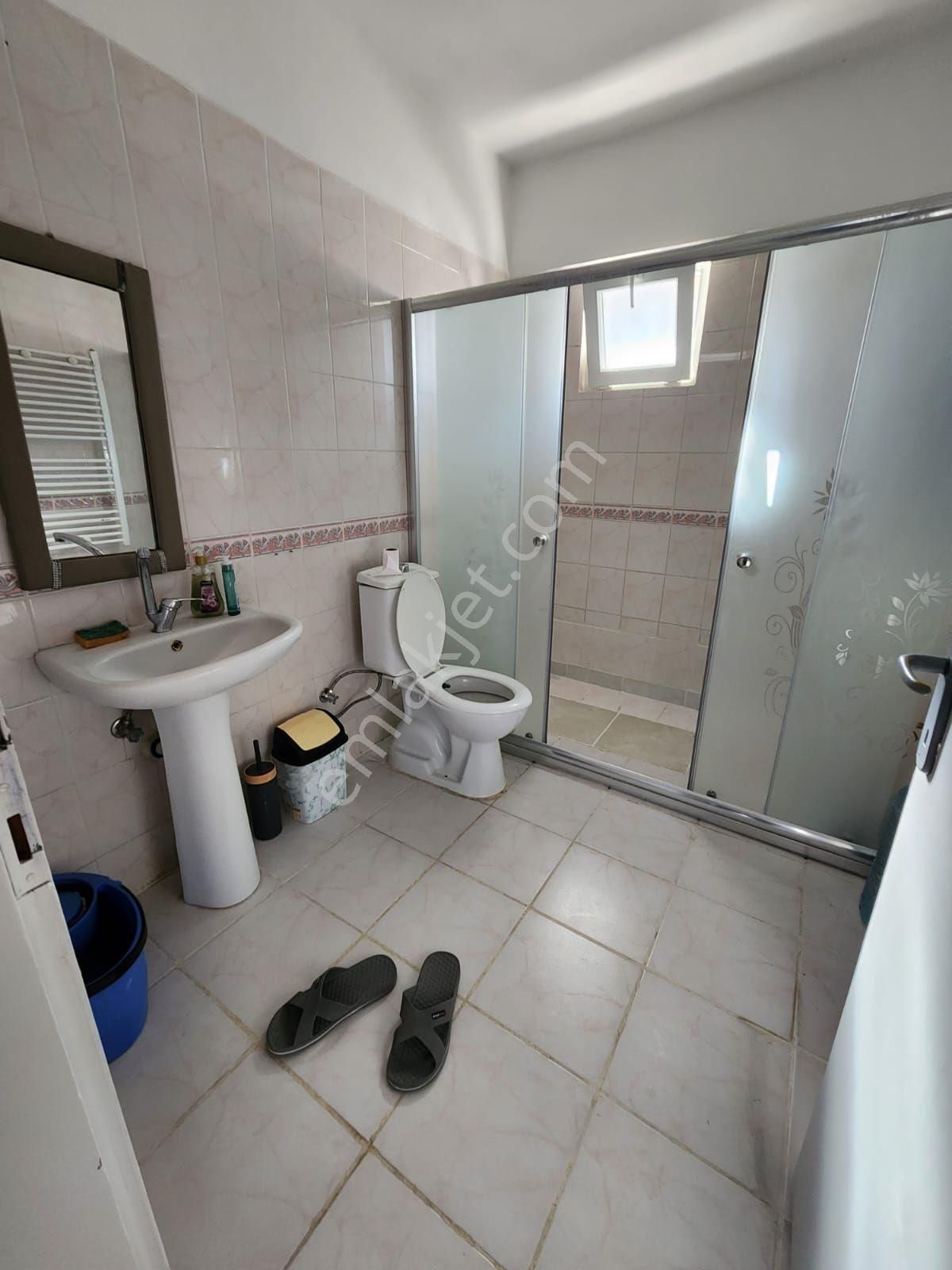 Gül Emlaktan Karapürçekte Merkez Konumda 3.kat 3+1 Daire - Görsel 22