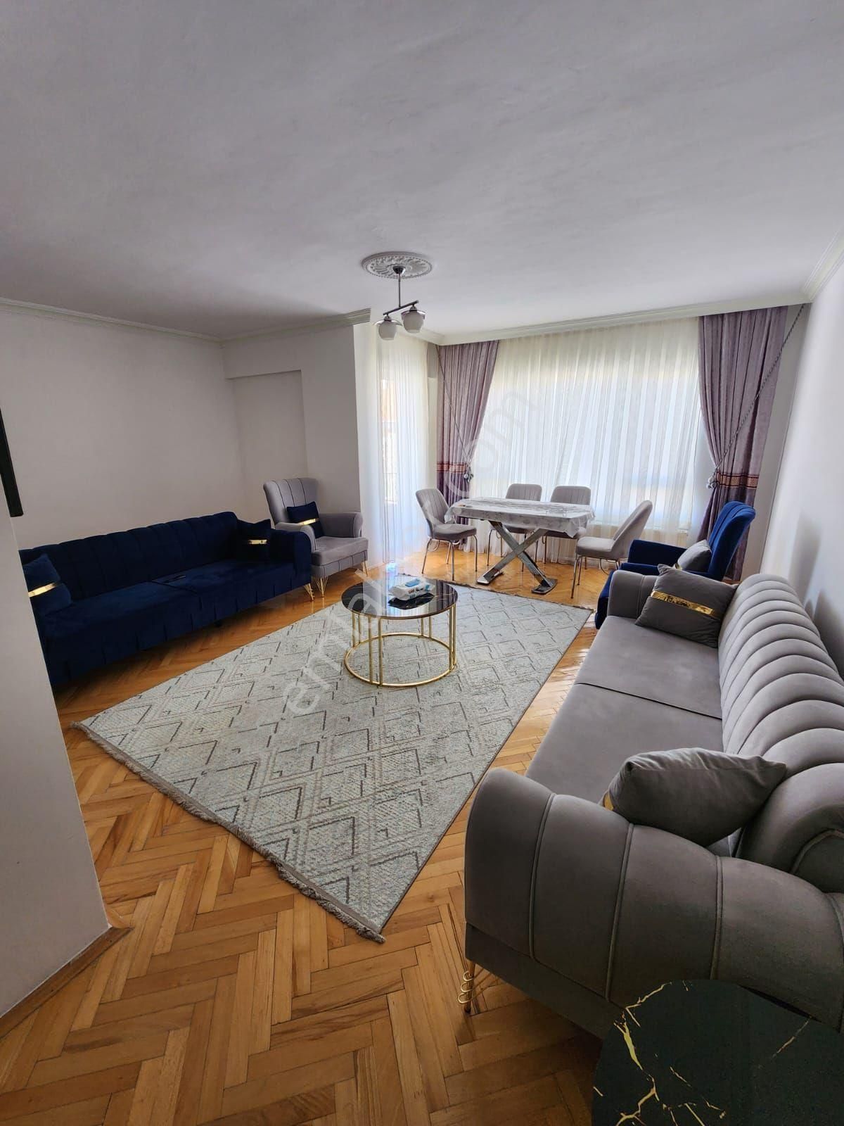 Gül Emlaktan Karapürçekte Merkez Konumda 3.kat 3+1 Daire - Görsel 5