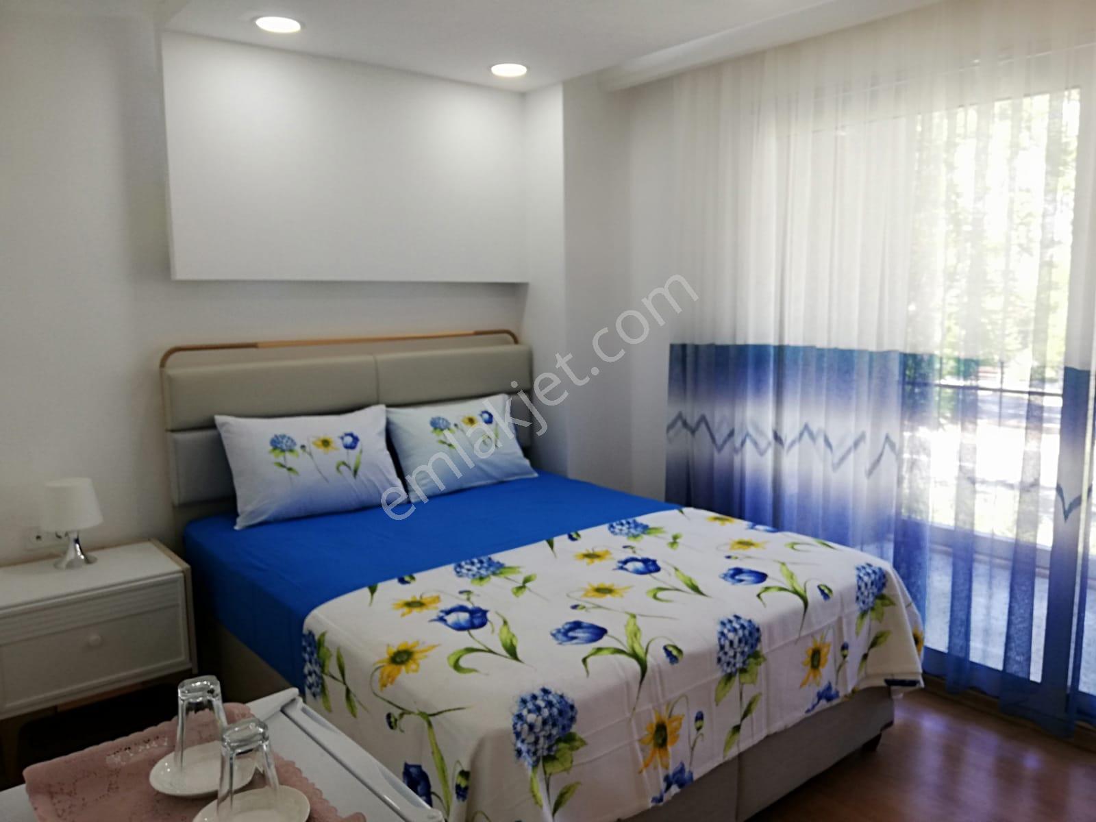 Alaçatı Çamlıkyol'da Sezonluk Kiralık Havuzlu Lüks Villa - Görsel 7