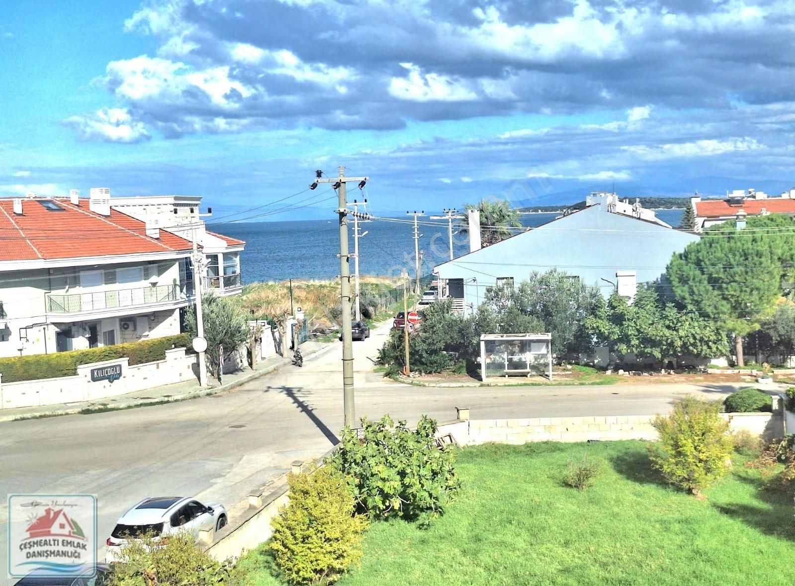 Urla Guvendik Lüks Donanımlı, Denize 50 M, Manzaralı Genis Villa