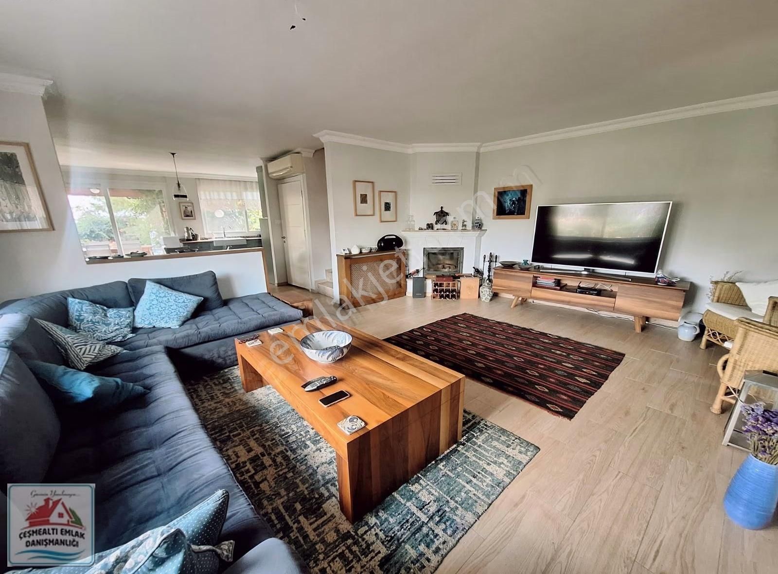 Urla Guvendik Lüks Donanımlı, Denize 50 M, Manzaralı Genis Villa - Görsel 27