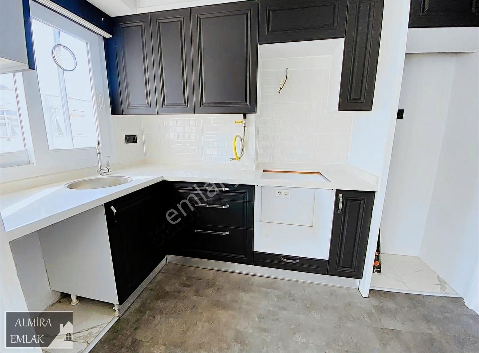 Yeşilyurt Yonca Pastane Üstü Bakımlı Doğalgazlı 2+1 Daire - Görsel 20