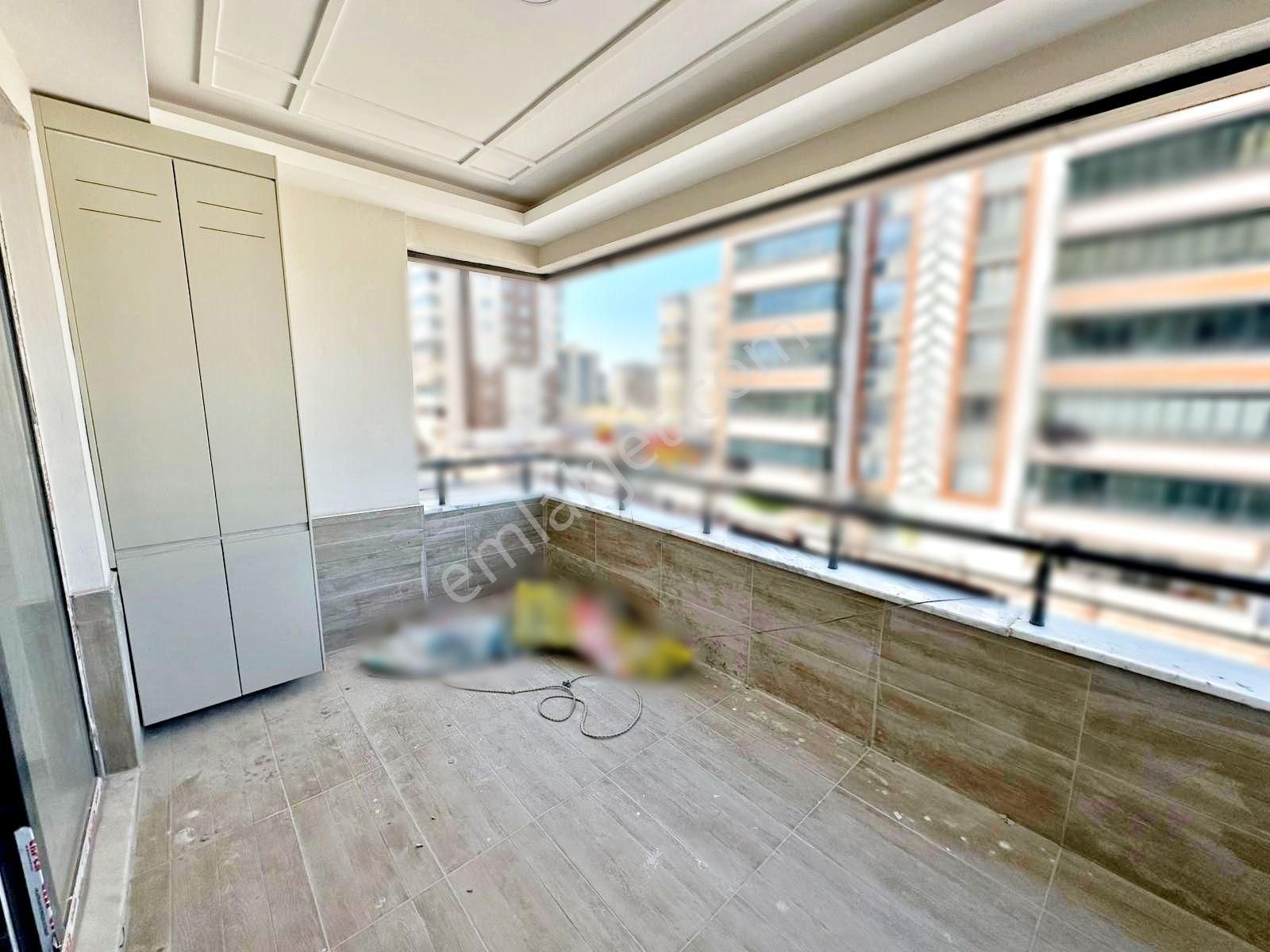 Alpaslan'da Çift Banyolu Sıfır Arakat Ultralüx 2+1 Daire - Görsel 4