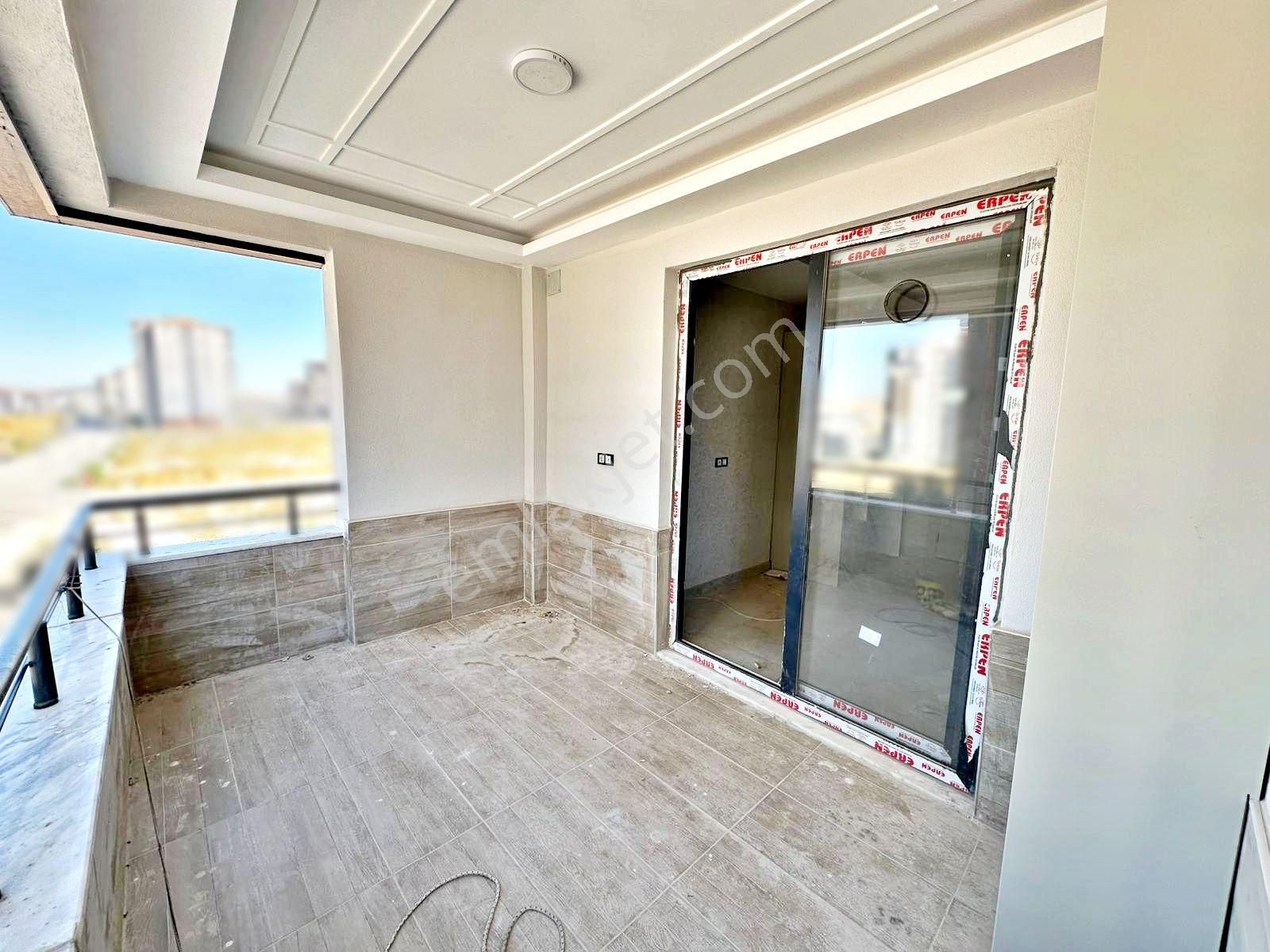 Alpaslan'da Çift Banyolu Sıfır Arakat Ultralüx 2+1 Daire - Görsel 6