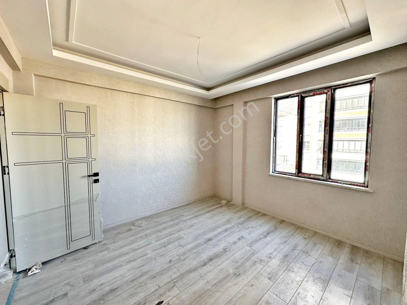 Alpaslan'da Çift Banyolu Sıfır Arakat Ultralüx 2+1 Daire - Görsel 12