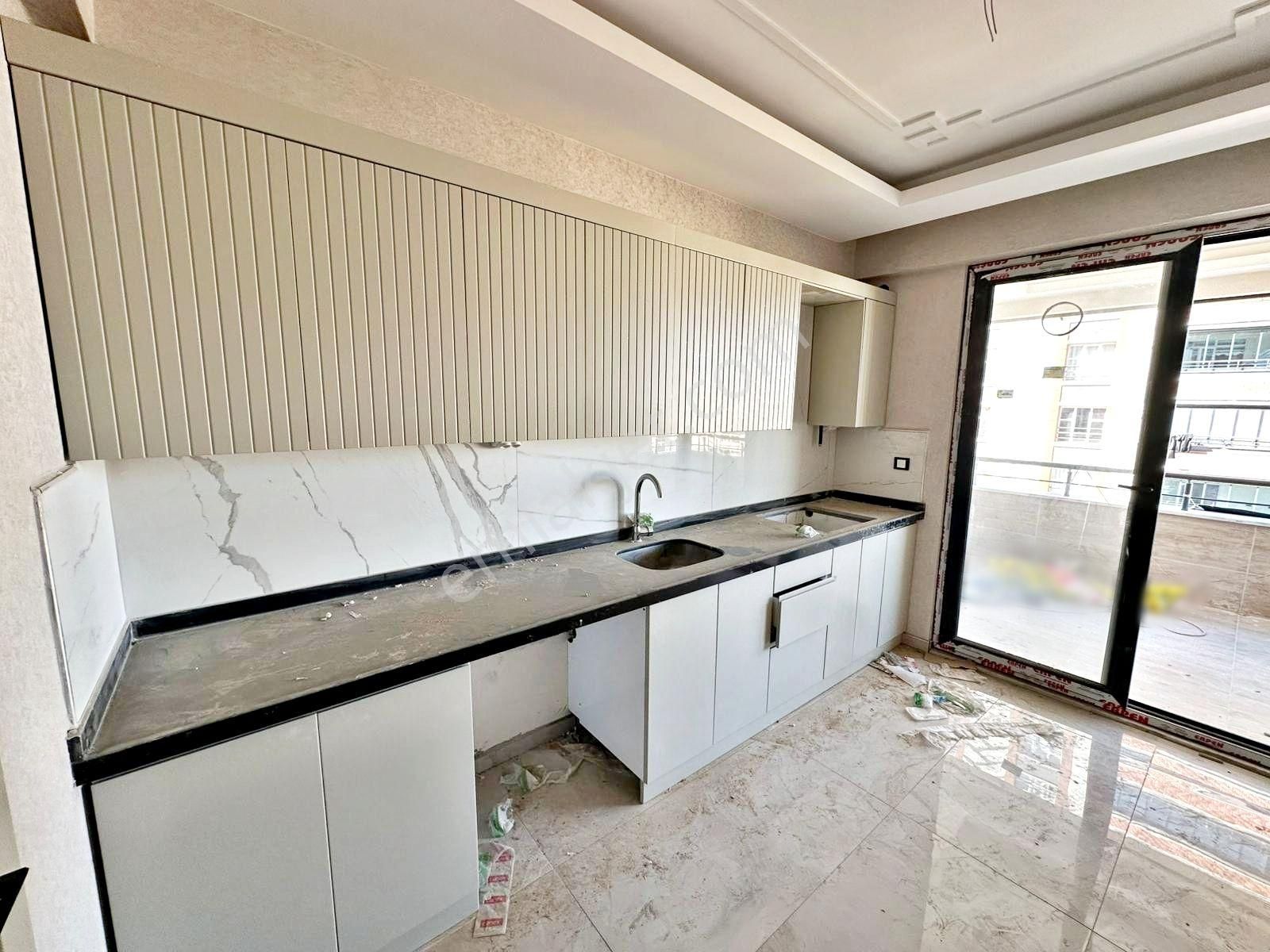 Alpaslan'da Çift Banyolu Sıfır Arakat Ultralüx 2+1 Daire - Görsel 2