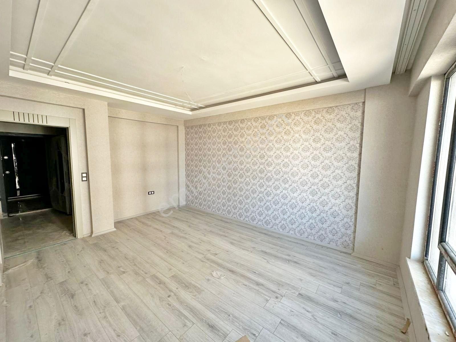 Alpaslan'da Çift Banyolu Sıfır Arakat Ultralüx 2+1 Daire - Görsel 10