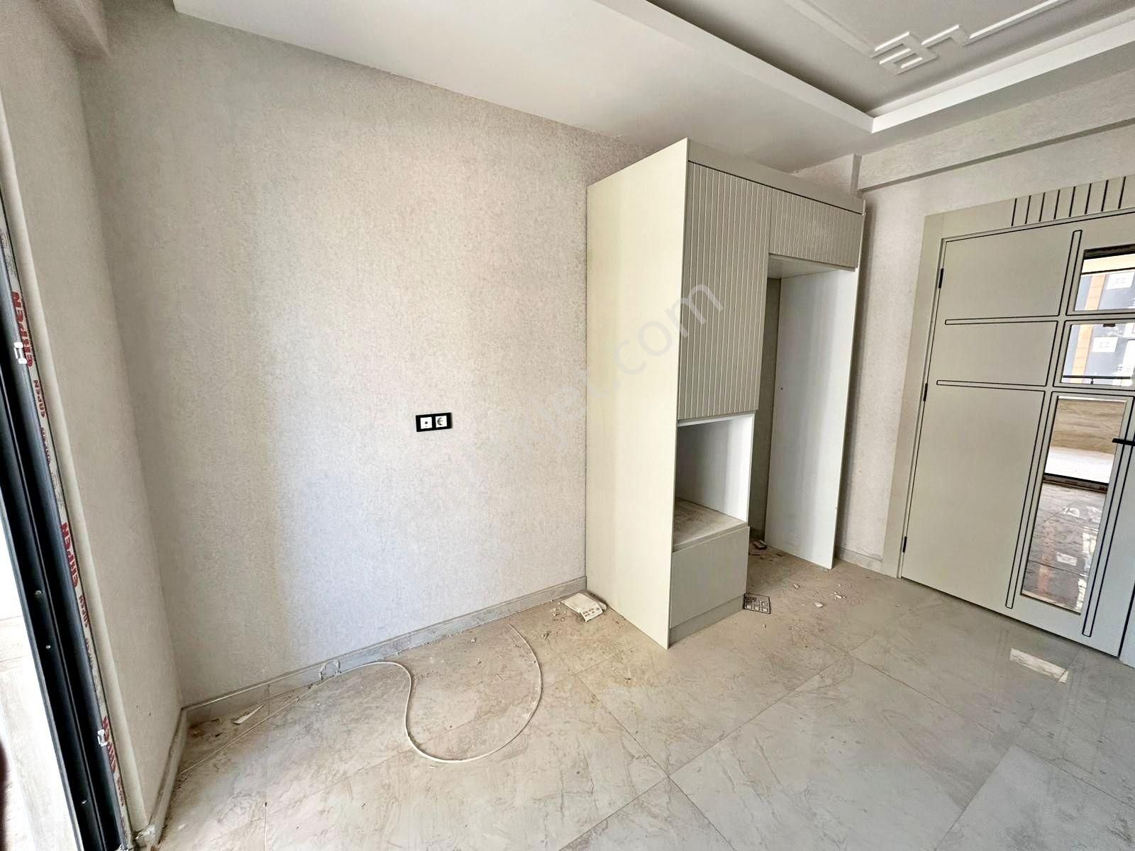 Alpaslan'da Çift Banyolu Sıfır Arakat Ultralüx 2+1 Daire - Görsel 3