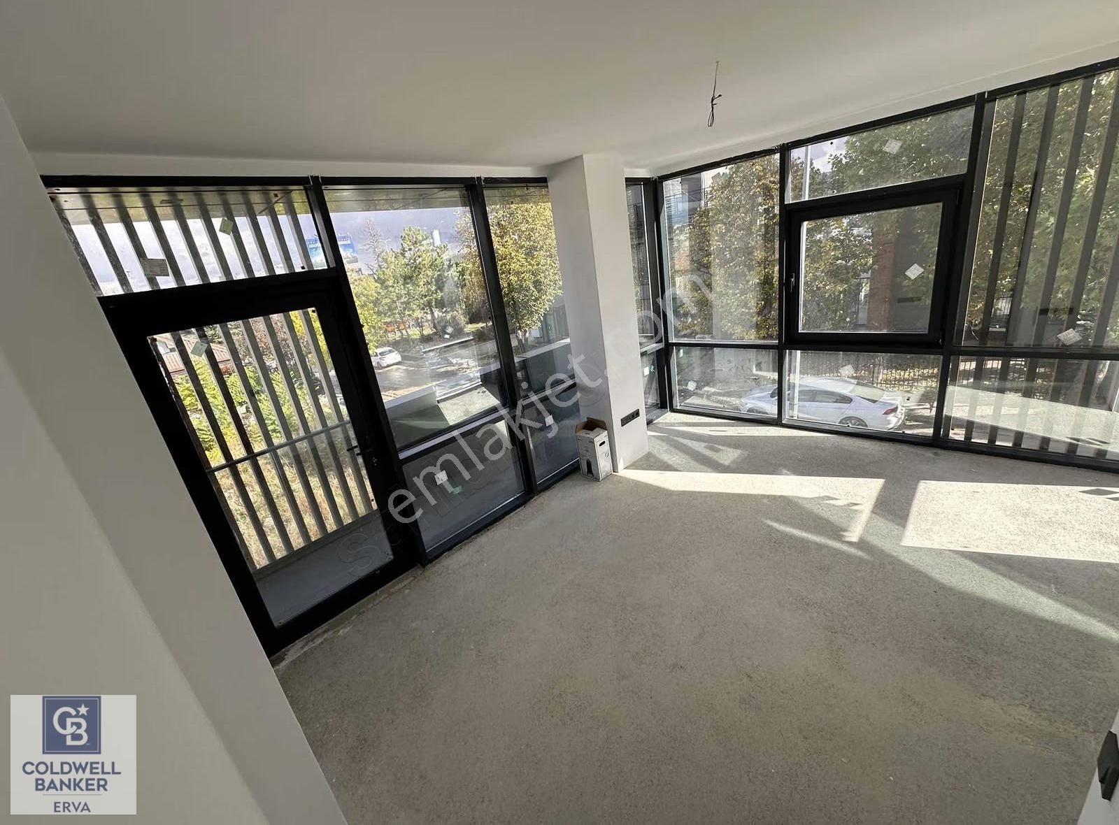 Ahlatlıbelde Bulvara Paralel Tabela Değeri Yüksek Kiralık Villa - Görsel 13