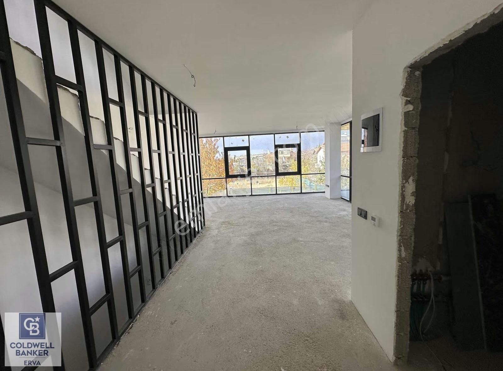 Ahlatlıbelde Bulvara Paralel Tabela Değeri Yüksek Kiralık Villa - Görsel 19