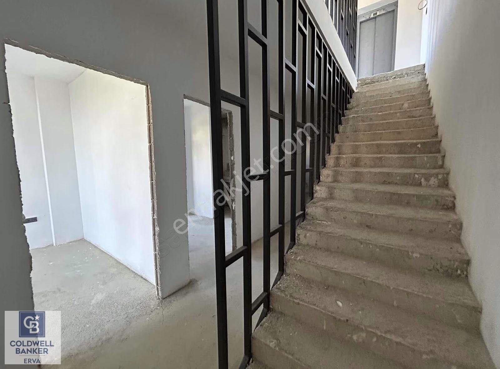 Ahlatlıbelde Bulvara Paralel Tabela Değeri Yüksek Kiralık Villa - Görsel 26