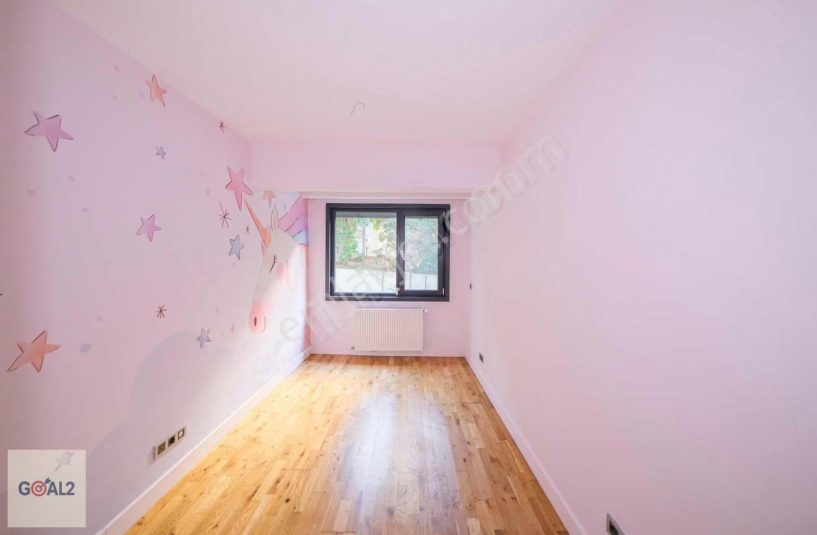 Moda'da Müstakil Hissi Veren Geniş Bahçeli 3+1 Full Yapılı Daire - Görsel 10