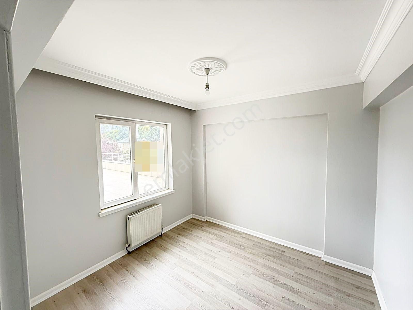 Avcılar'da Ara Katta Site İçerisinde Geniş M2 4+1 Emsalsiz Daire - Görsel 14