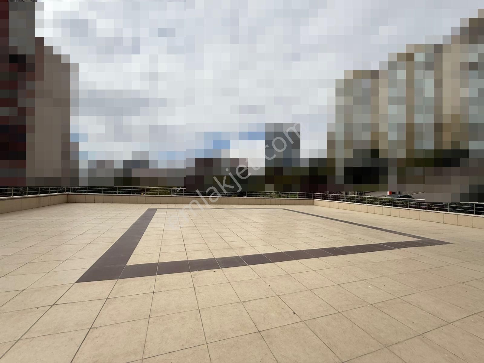 Avcılar'da Ara Katta Site İçerisinde Geniş M2 4+1 Emsalsiz Daire - Görsel 26