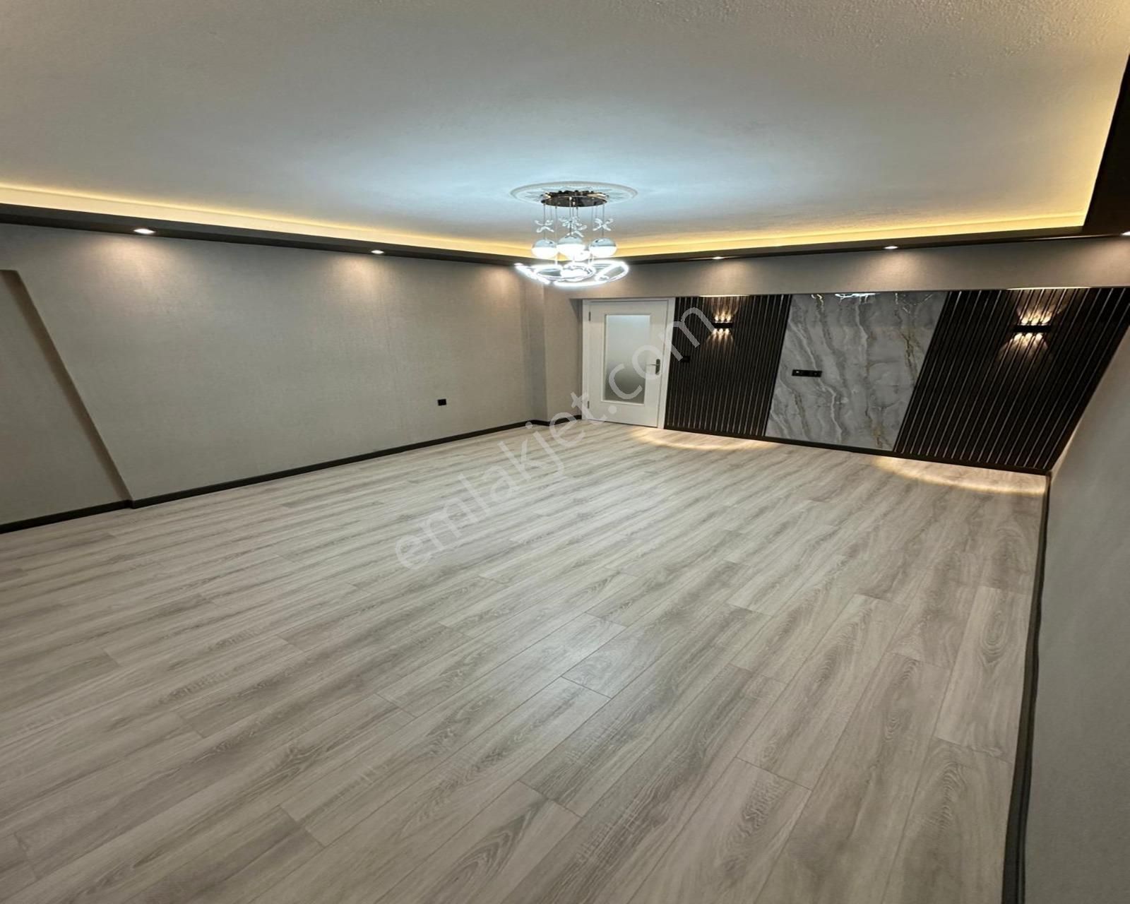 Karakaya Mahallesi'nde Full+full Yapılı 3+1 Daire! - Görsel 12