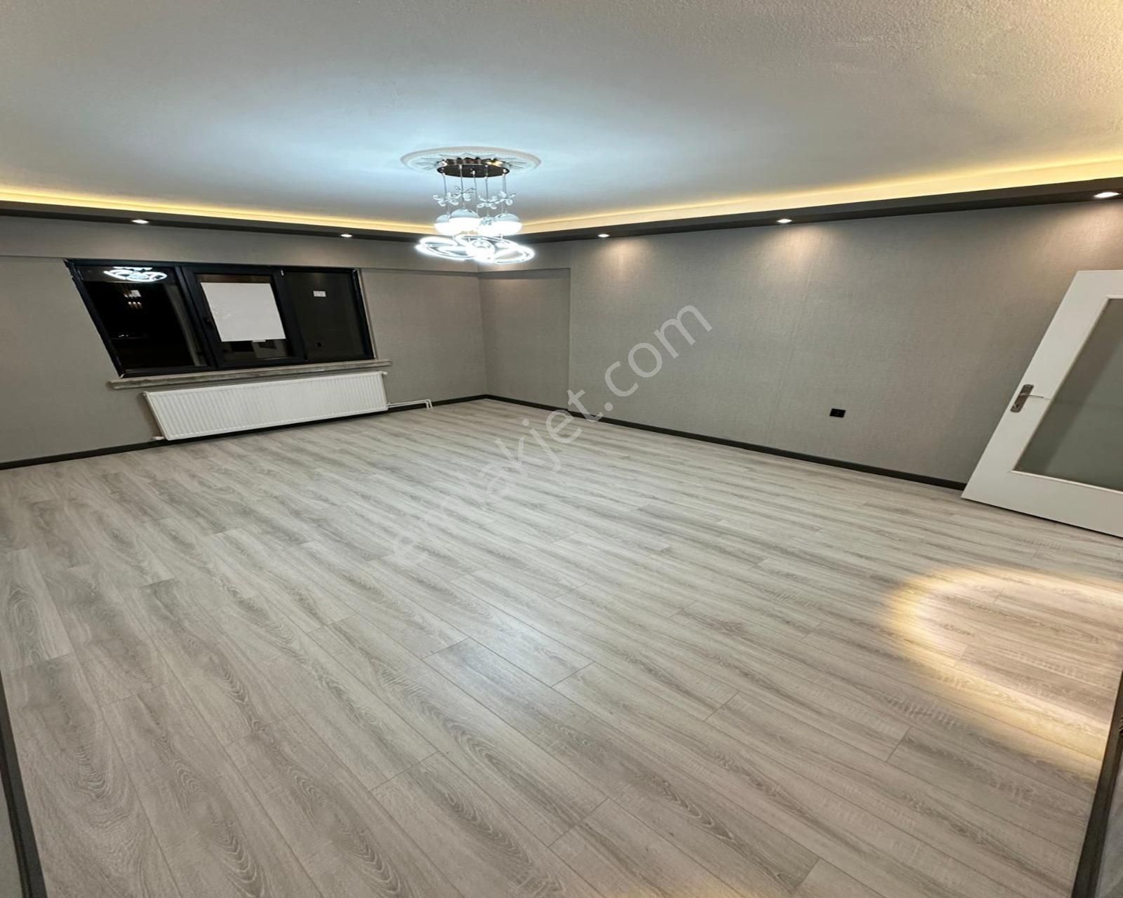 Karakaya Mahallesi'nde Full+full Yapılı 3+1 Daire! - Görsel 14