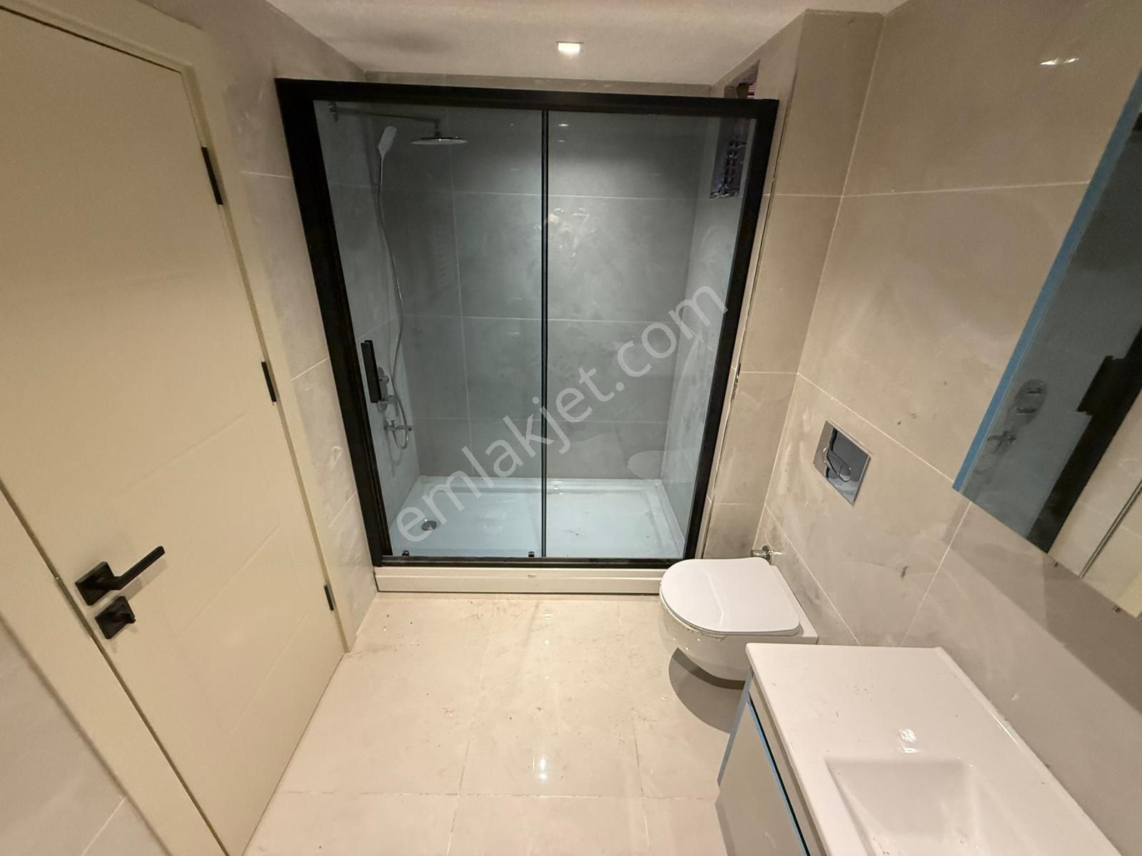 İstanbul House'dan Bahçelievler'de Sıfır Binada 2+1 Güney Cephe - Görsel 14