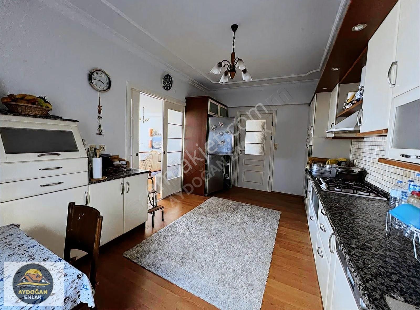 Aydoğan Emlaktan Denize Sıfır Geniş 3+1 Daire-havuzlu Site - Görsel 11