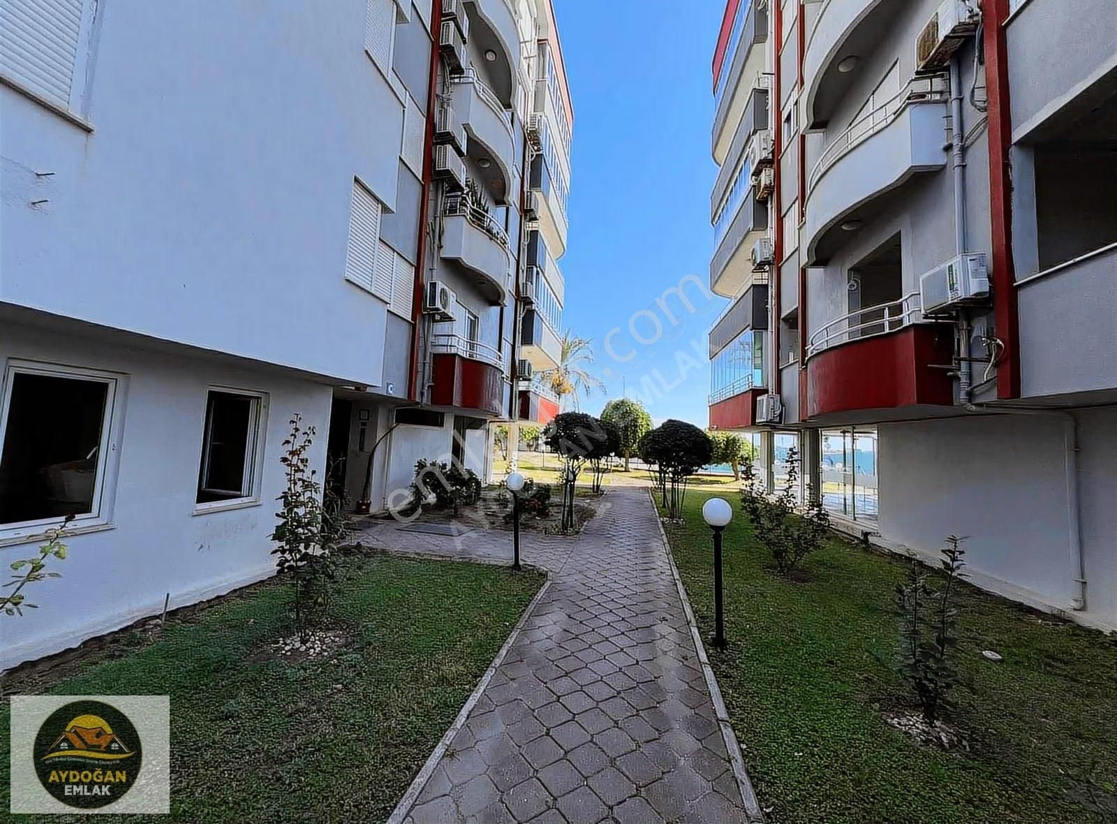 Aydoğan Emlaktan Denize Sıfır Geniş 3+1 Daire-havuzlu Site - Görsel 13