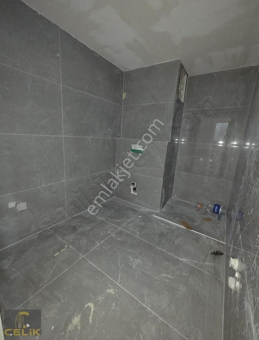 Cevatpaşada Geniş Aileler İçin 250m2 5+2 Dubleks - Görsel 6