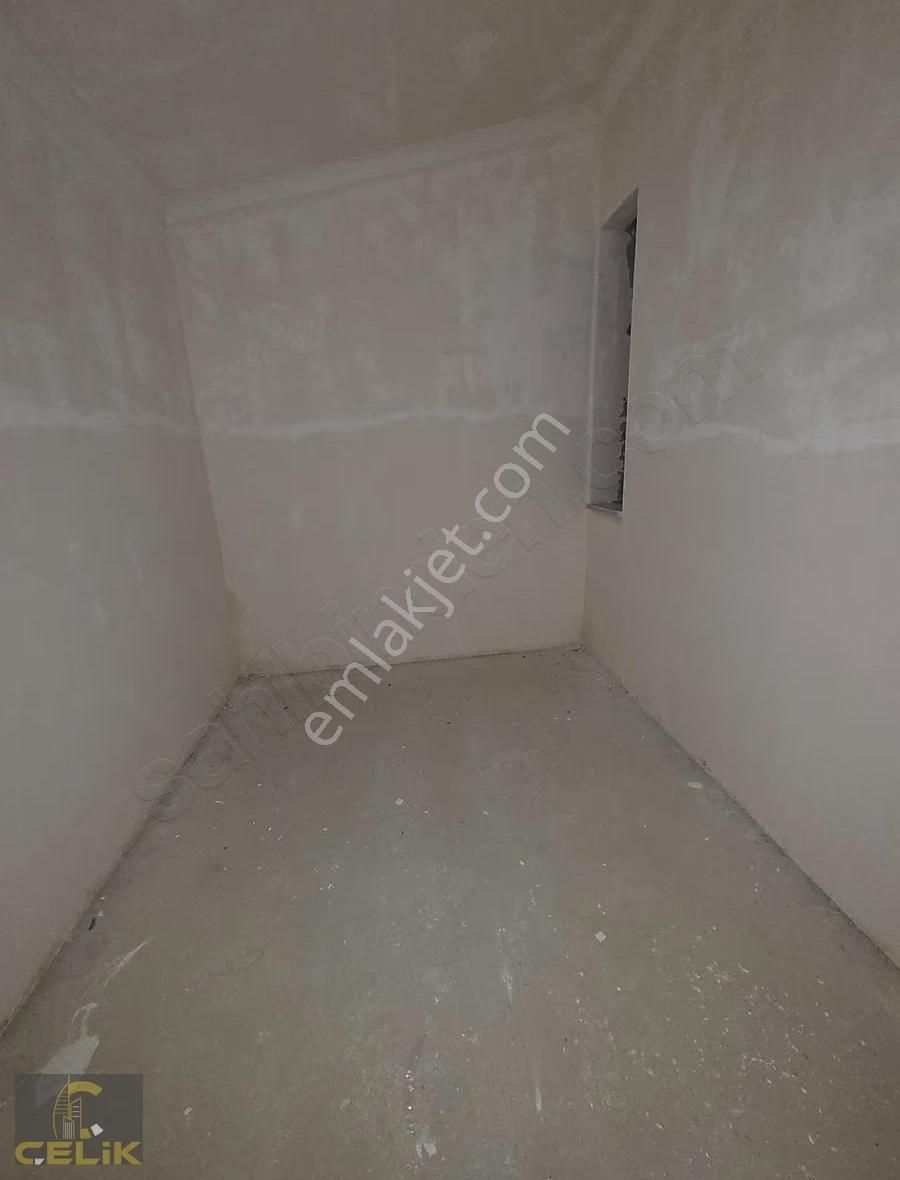 Cevatpaşada Geniş Aileler İçin 250m2 5+2 Dubleks - Görsel 13