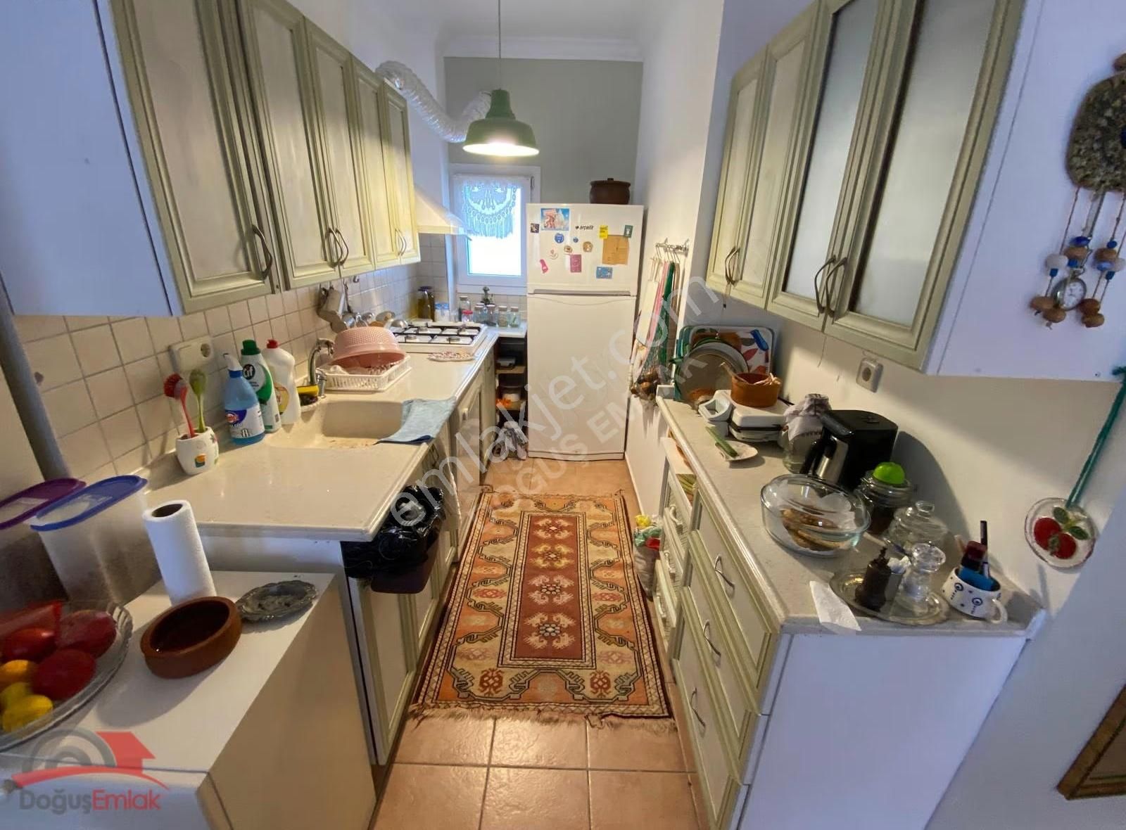 Doğuş Emlak'tan Merkezde Denize 200 Metre 2+1 Üst Kat Daire - Görsel 4