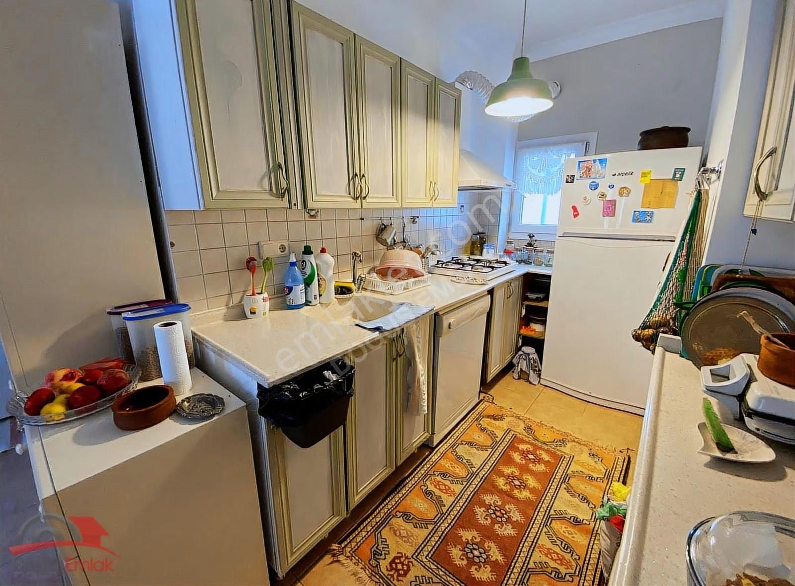 Doğuş Emlak'tan Merkezde Denize 200 Metre 2+1 Üst Kat Daire - Görsel 18