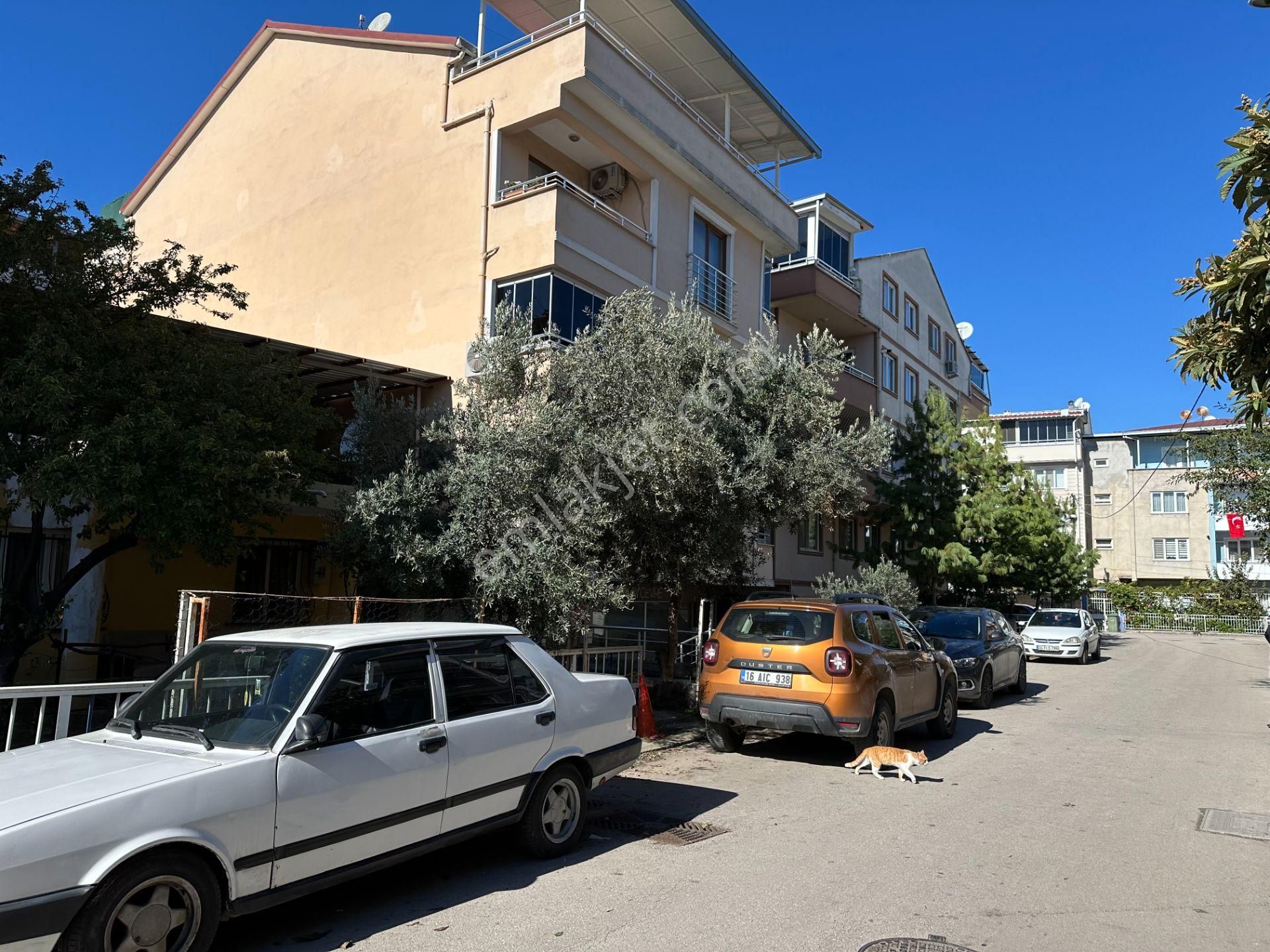 Rt Safir Gayrimenkulden Dumlupınar Mahallesinde, Butgem Yanı, Merkezi Konumda Satılık Dubleks Daire