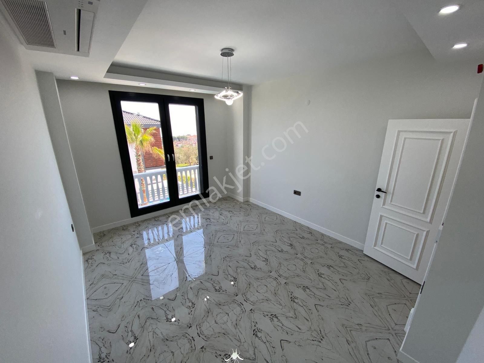 ༺✮•°◤ 𝙔𝘼𝙆𝘼𝙈𝙊𝙕 𝙀𝙈𝙇𝘼𝙆 ◥°•✮༻altınolukta Özel Tasarım 4+1 Satlık Beyaz Konak - Görsel 11