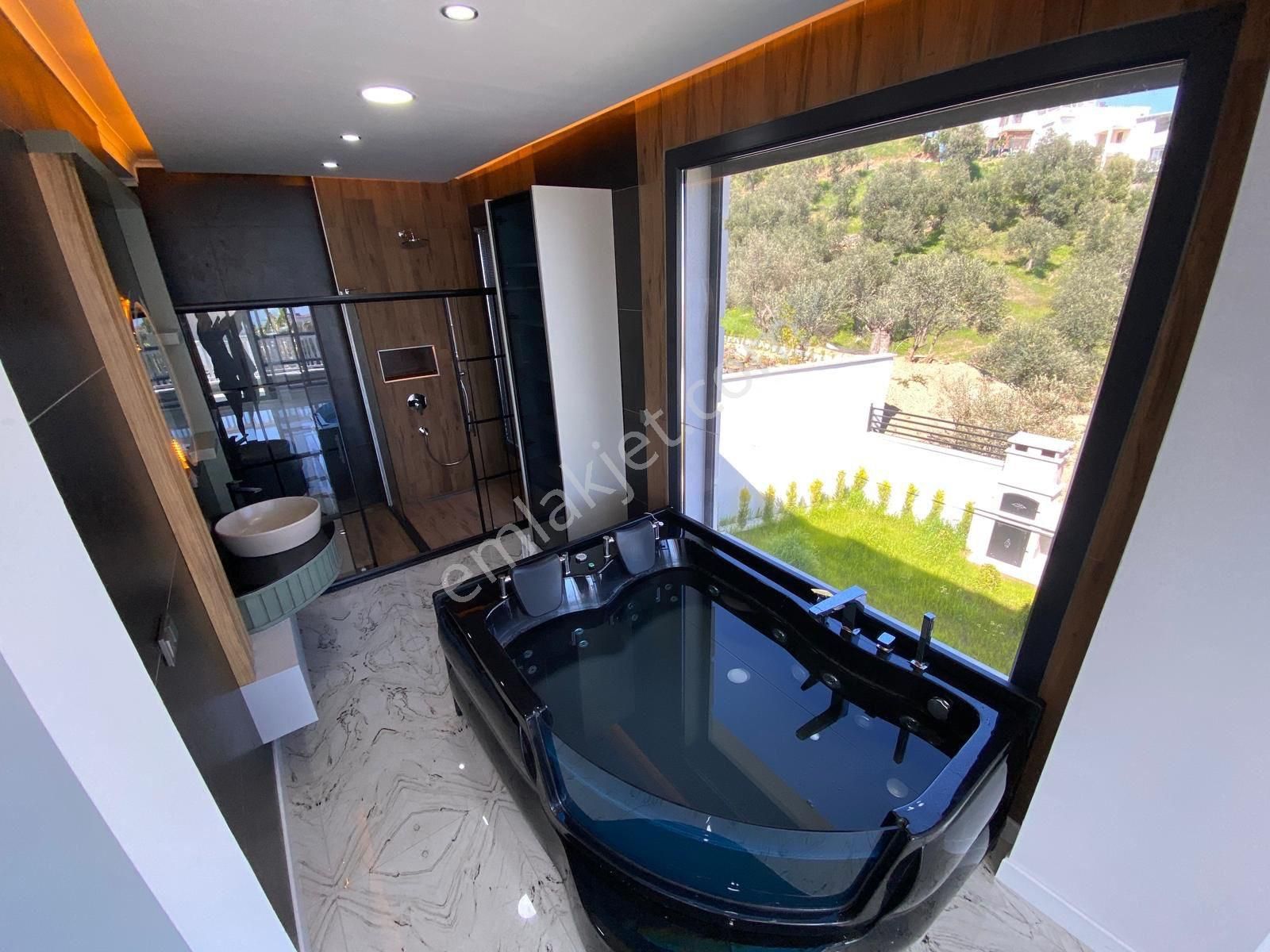 ༺✮•°◤ 𝙔𝘼𝙆𝘼𝙈𝙊𝙕 𝙀𝙈𝙇𝘼𝙆 ◥°•✮༻altınolukta Özel Tasarım 4+1 Satlık Beyaz Konak - Görsel 3