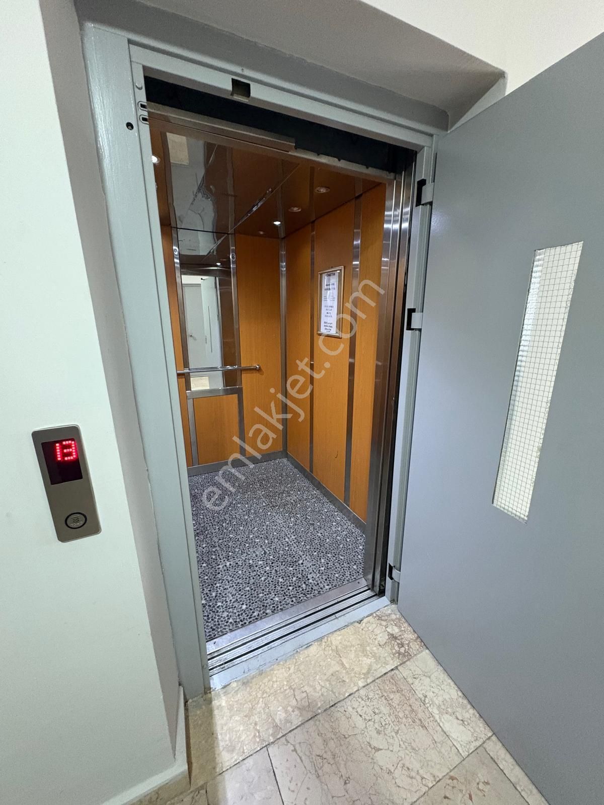 Turpa'dan Fırsat Satılık Karabağlar Uzundere Tokide 2+1 Daire - Görsel 3