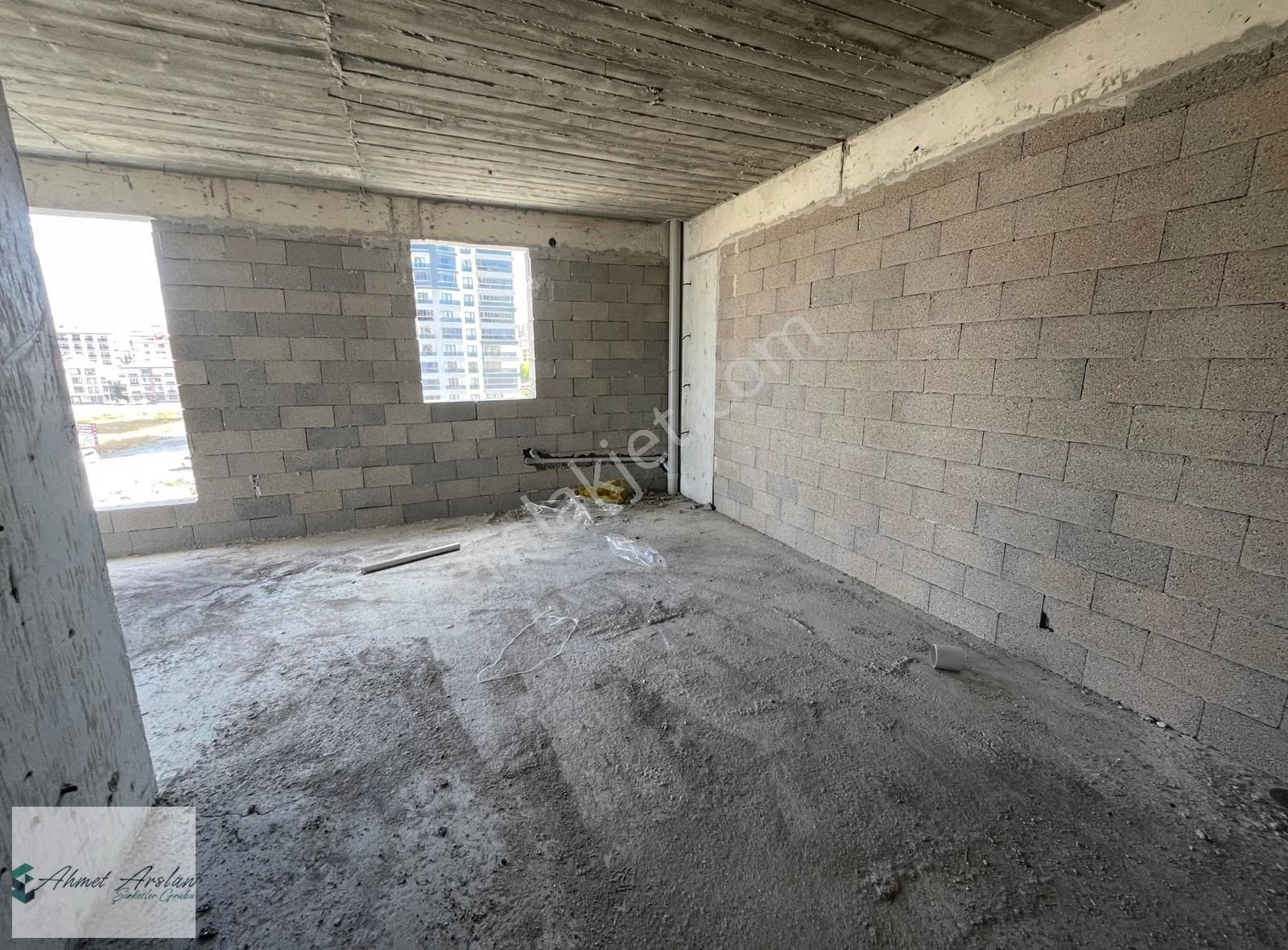 Ovacık Yayla Mahallesi'nde 4+1 Ebeveyn Banyolu Satılık Daire - Görsel 3