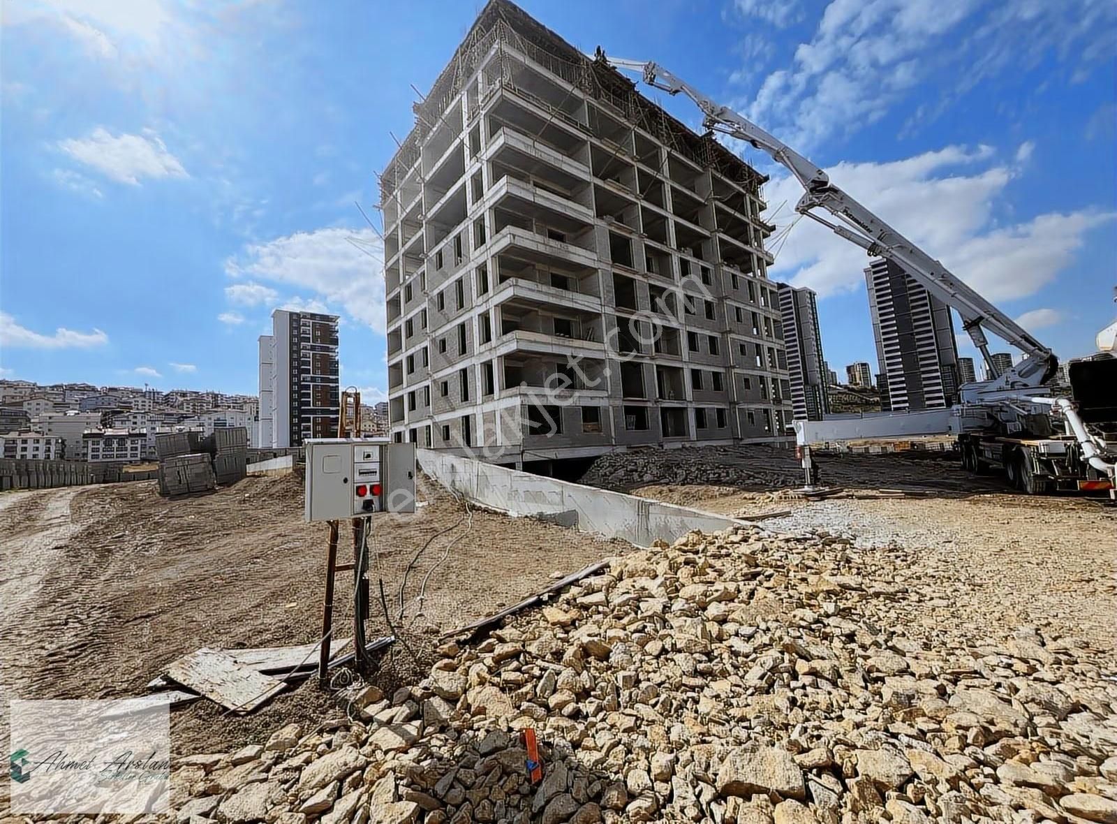 Ovacık Yayla Mahallesi'nde 4+1 Ebeveyn Banyolu Satılık Daire - Görsel 19