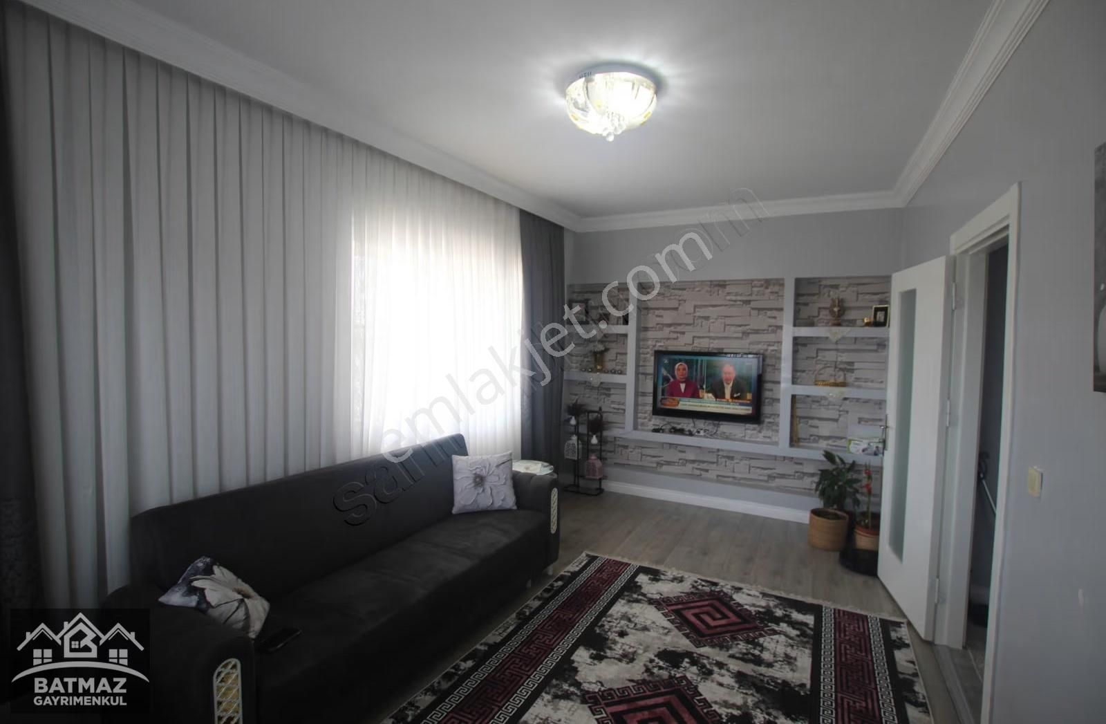 Güzelyurt Konutlarında Satılık Bakımlı (2+1) Daire - Görsel 6