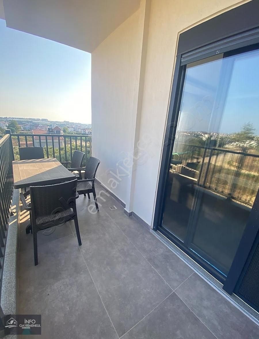 İnfo Gayrimenkul 1+1 Eşyalı Kiralık Geniş Dr Havuzlu Deniz Mzrlı - Görsel 13