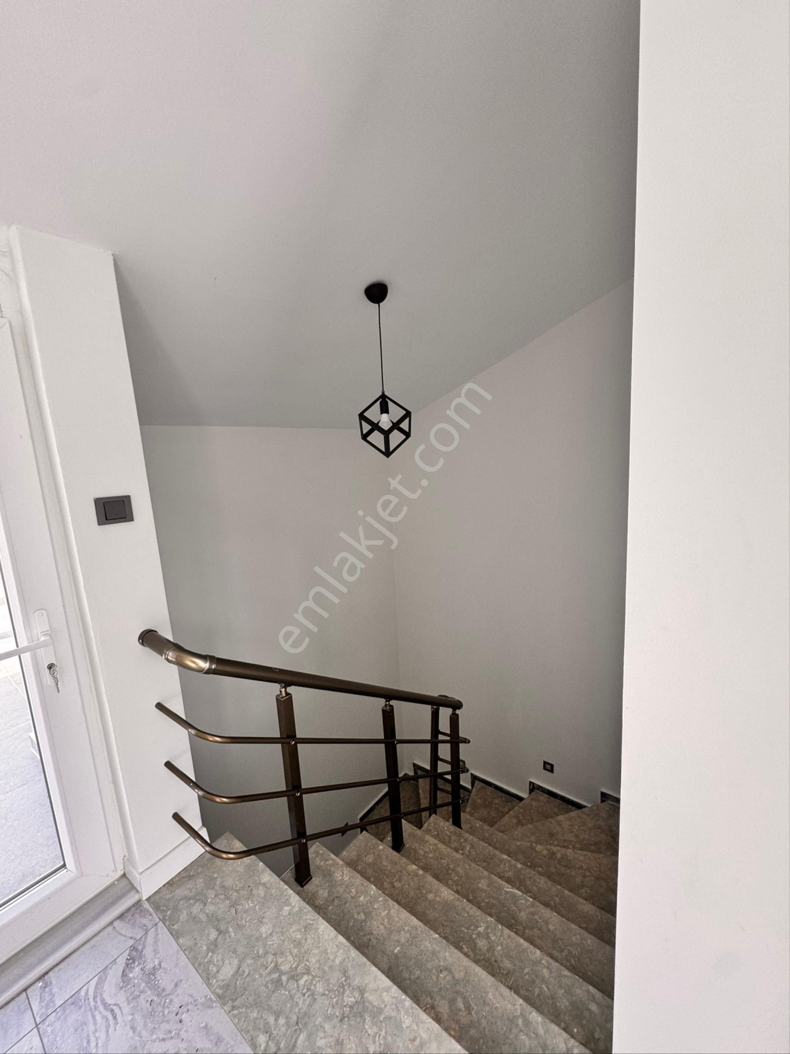 ༺✮•°◤ 𝙔𝘼𝙆𝘼𝙈𝙊𝙕 𝙀𝙈𝙇𝘼𝙆 ◥°•✮༻güre De Yeşillikler Arasında Satılık Müstakil - Görsel 29