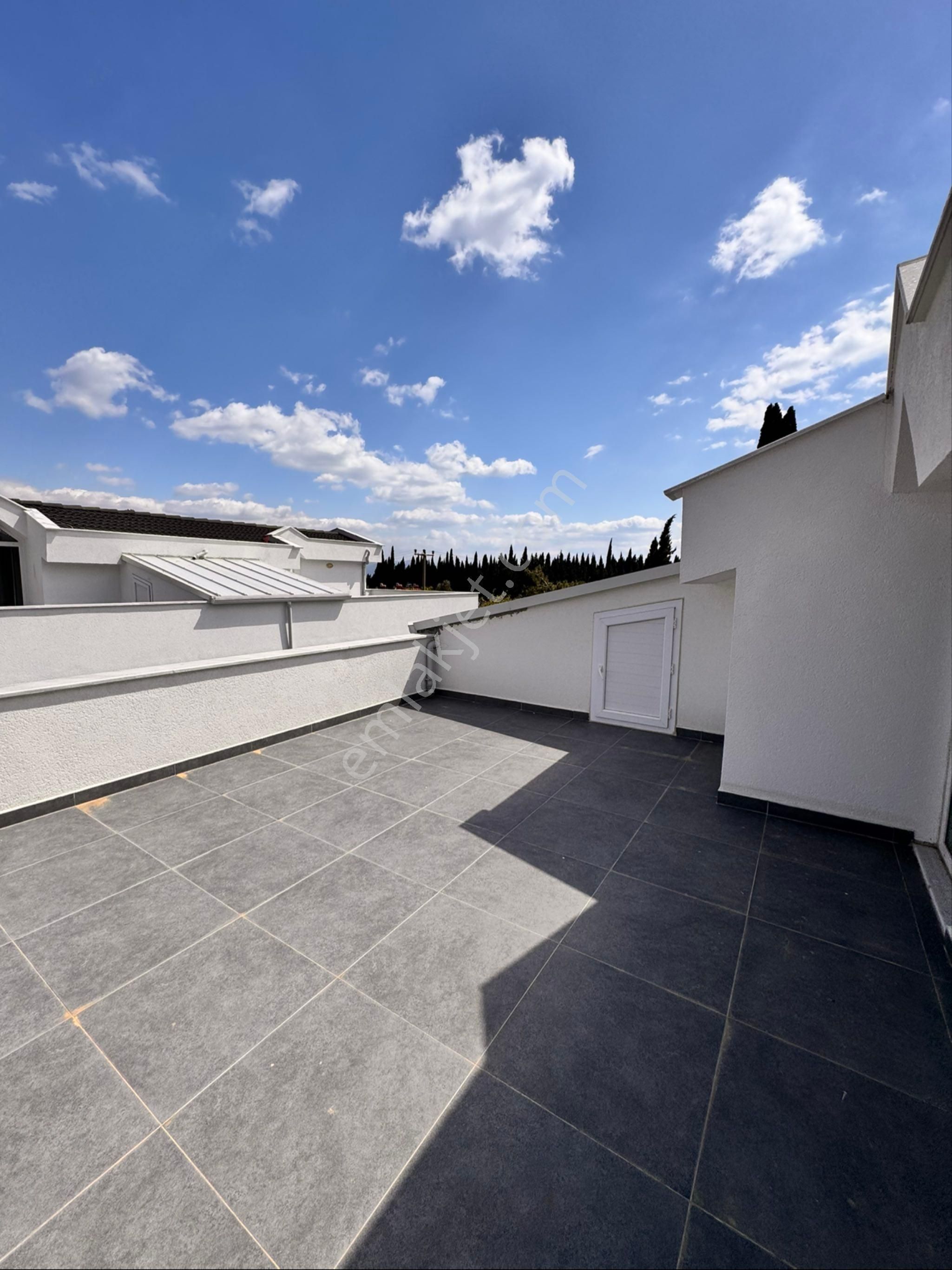 ༺✮•°◤ 𝙔𝘼𝙆𝘼𝙈𝙊𝙕 𝙀𝙈𝙇𝘼𝙆 ◥°•✮༻güre De Yeşillikler Arasında Satılık Müstakil - Görsel 30